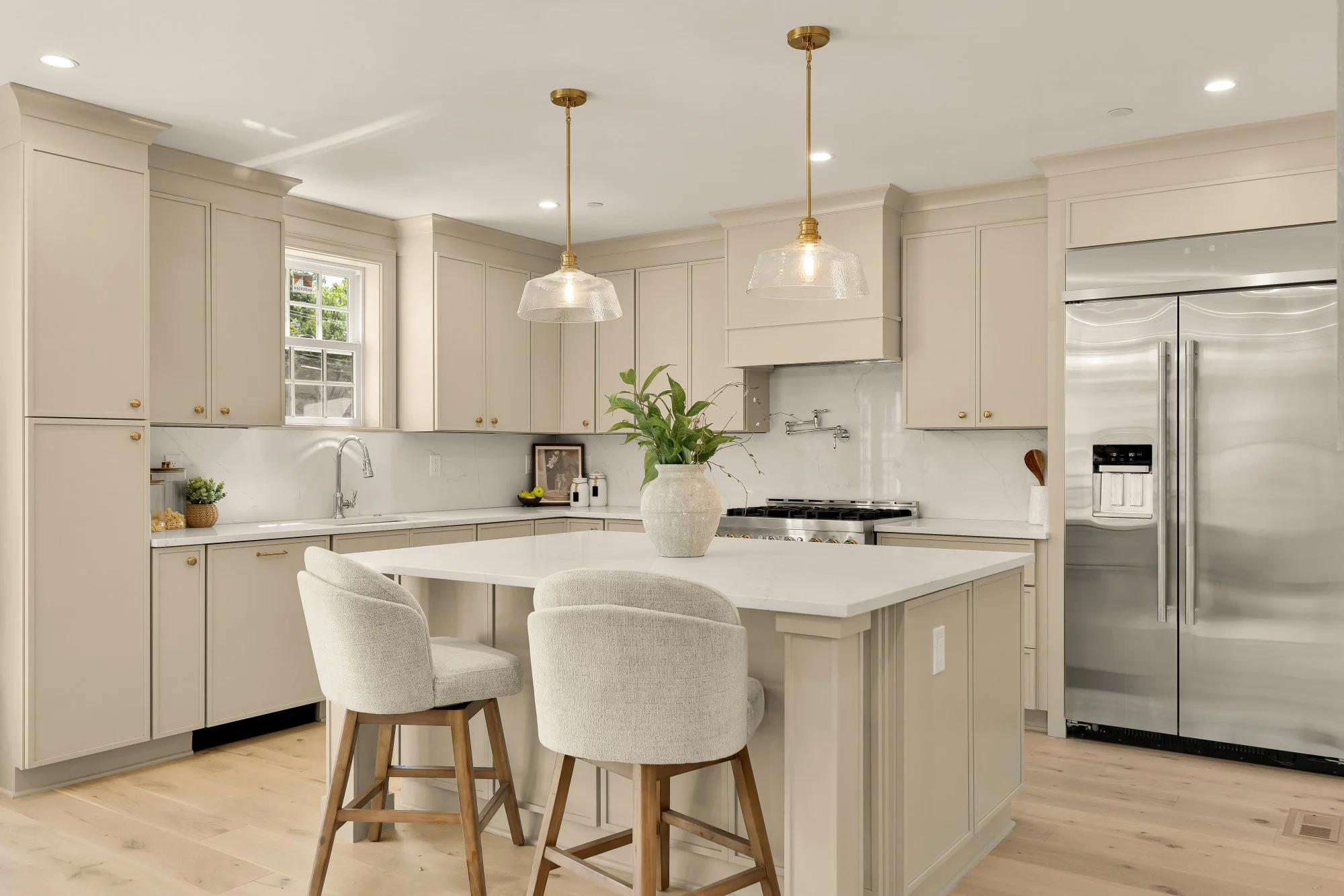 4721 45th St NW-0024.jpg