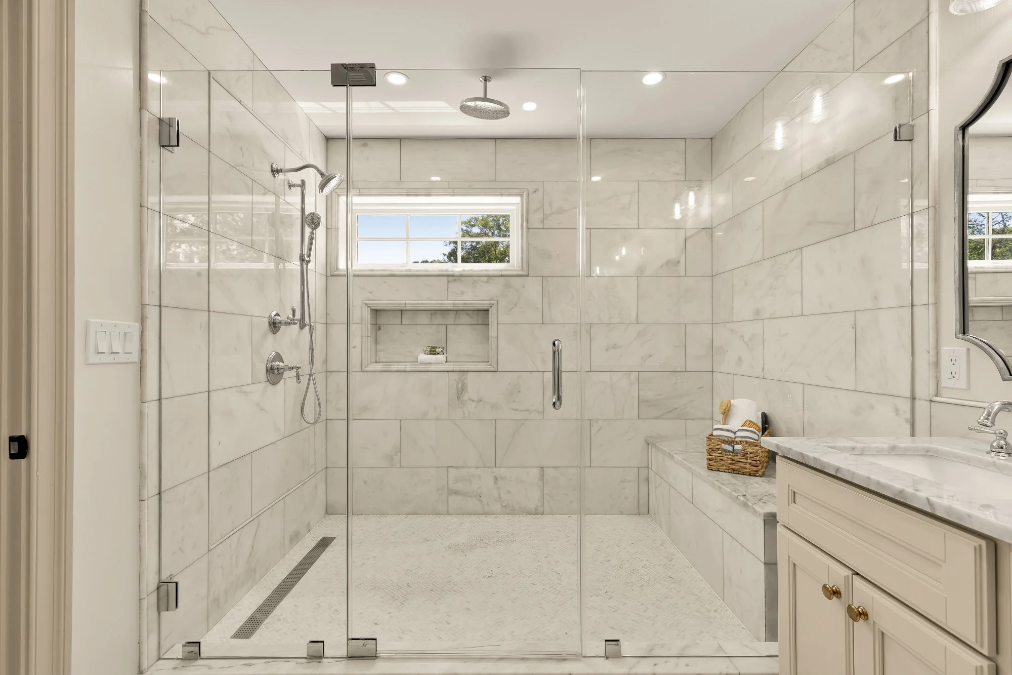 4721 45th St NW-0061.jpg