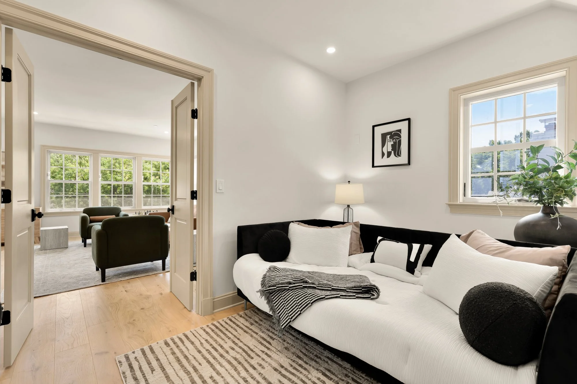 4721 45th St NW-0048.jpg