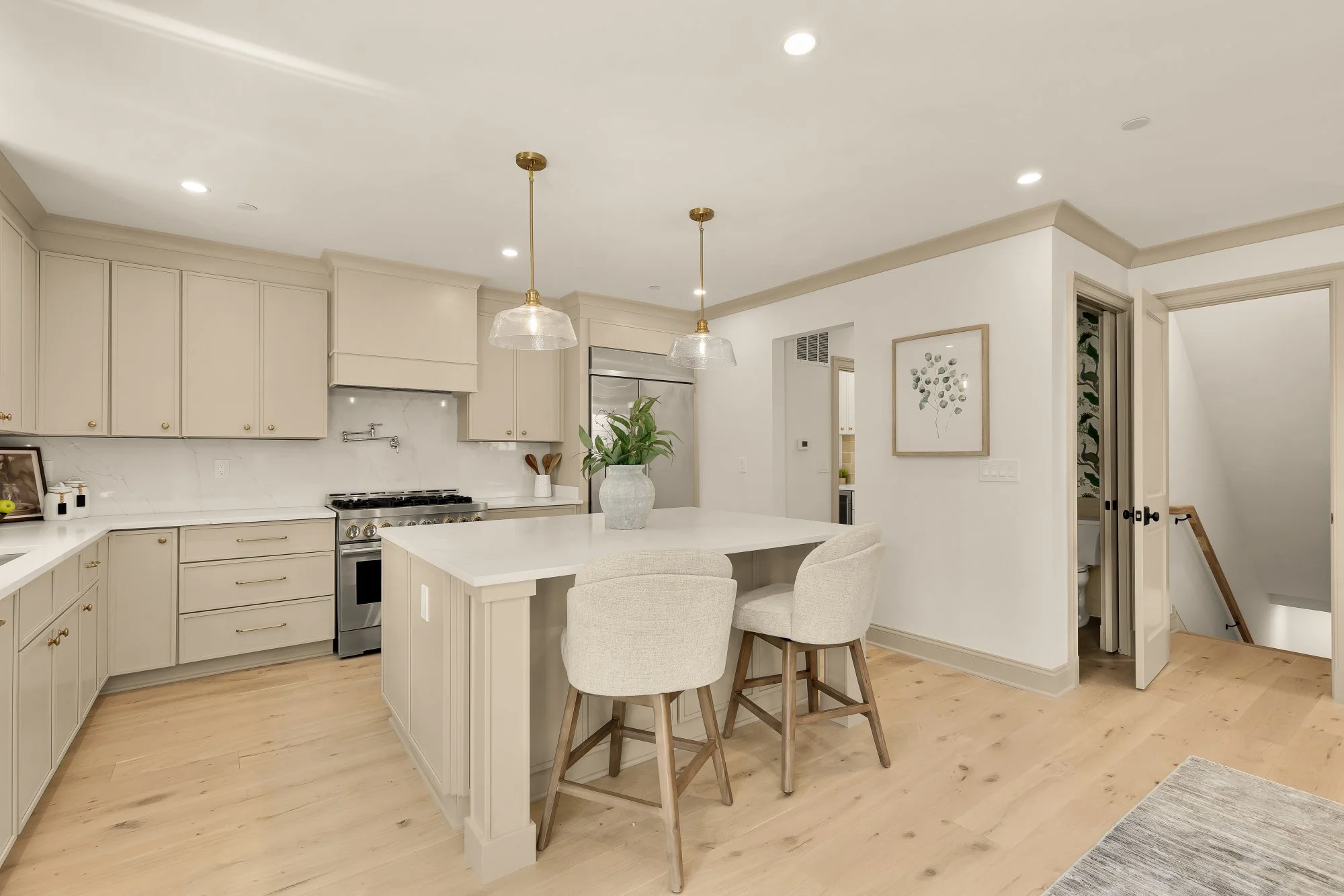 4721 45th St NW-0021.jpg