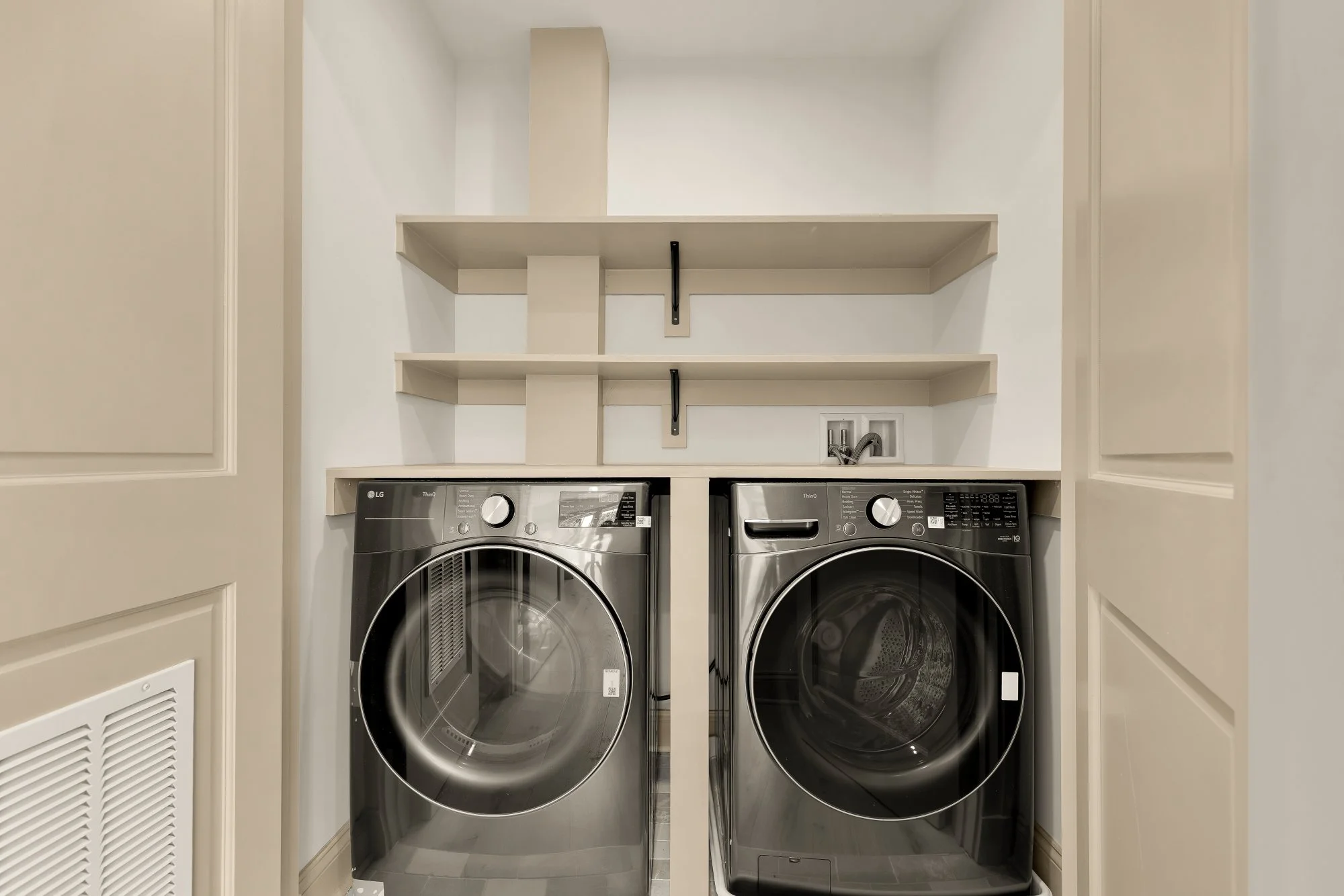 4721 45th St NW-0063.jpg