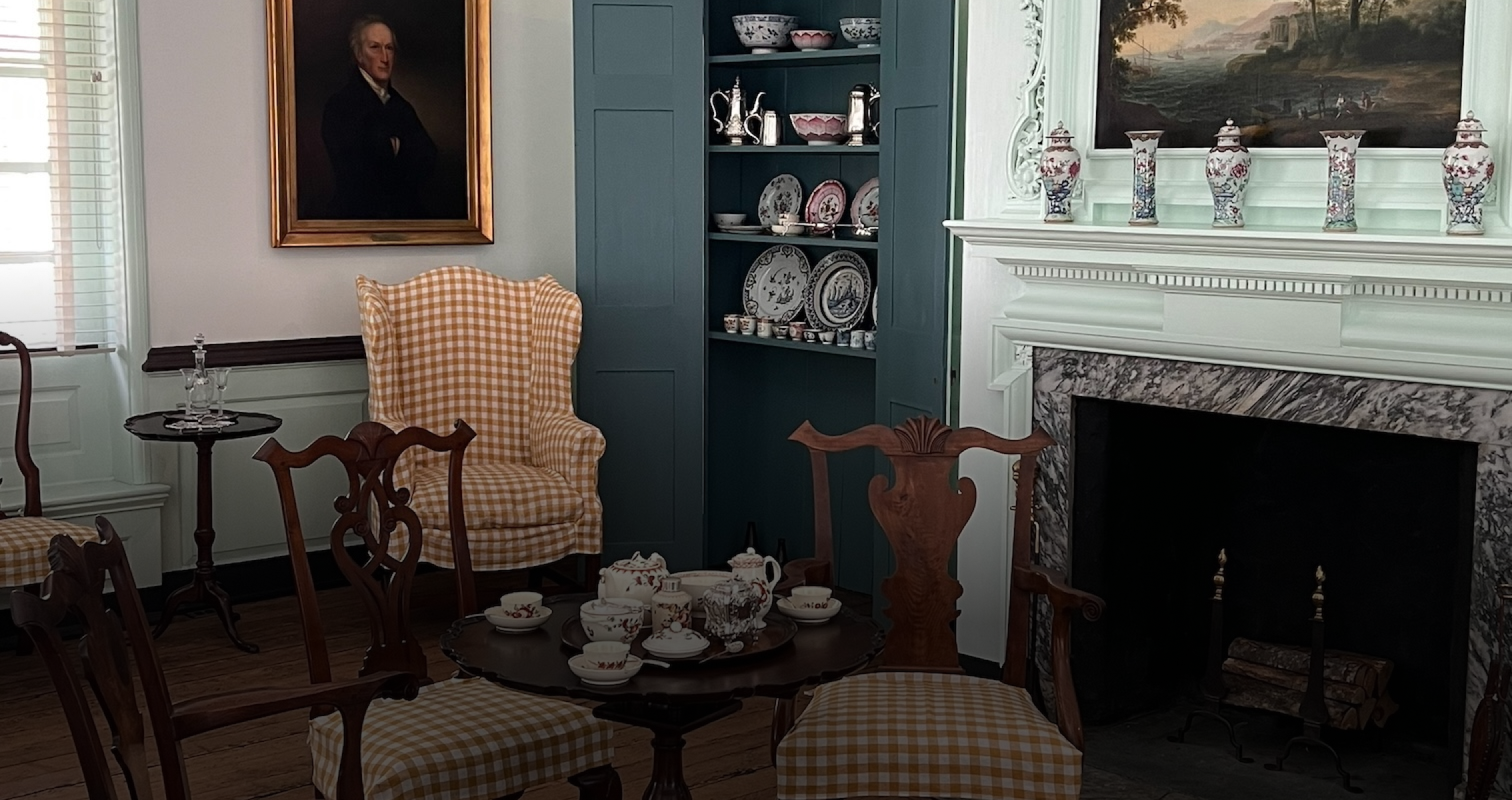  1756 BOWFAT 
 Restoring a china closet in the parlor   
Made possible by generous donors to the Naomi Wood Trust.   
 About the project 
