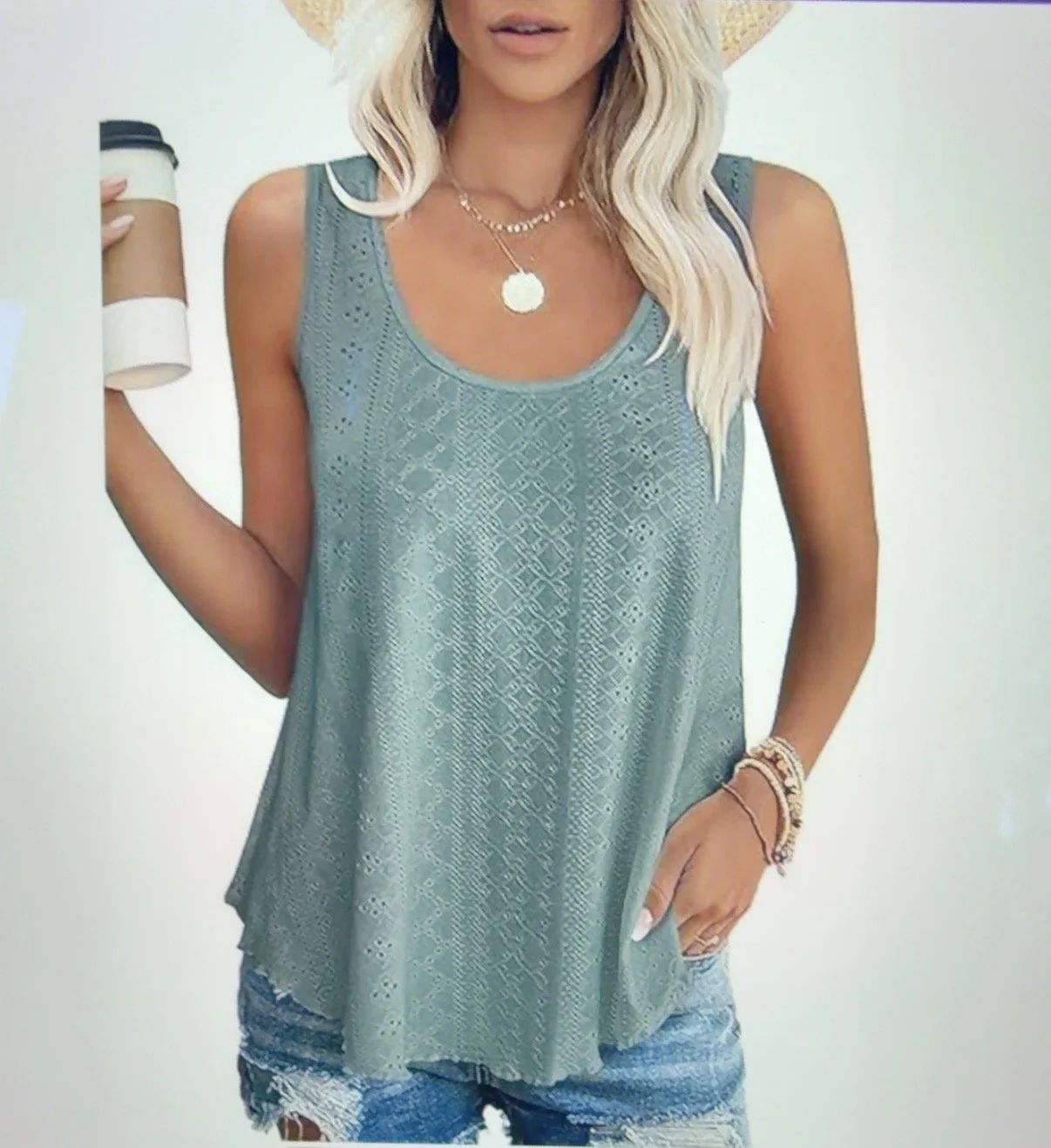 Round Neck Sleeveless Knit Top