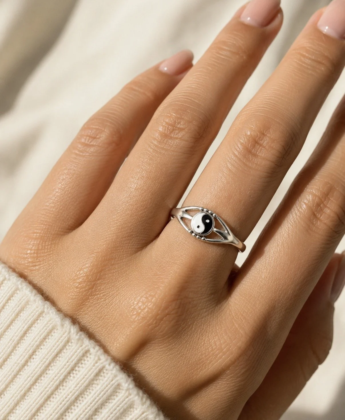 Yin Yang Ring