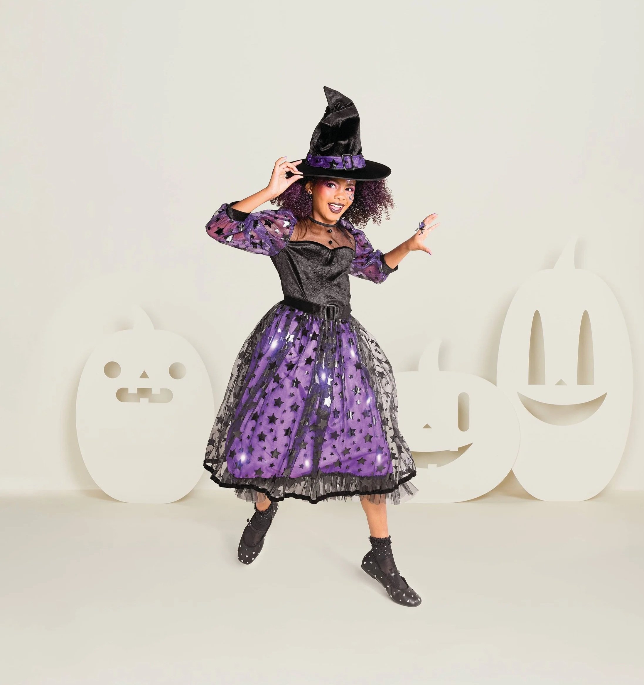 C-002662-01-154_KidsLightUpStarlightWitchHalloweenCostumeDressM_240-11-3762.jpg
