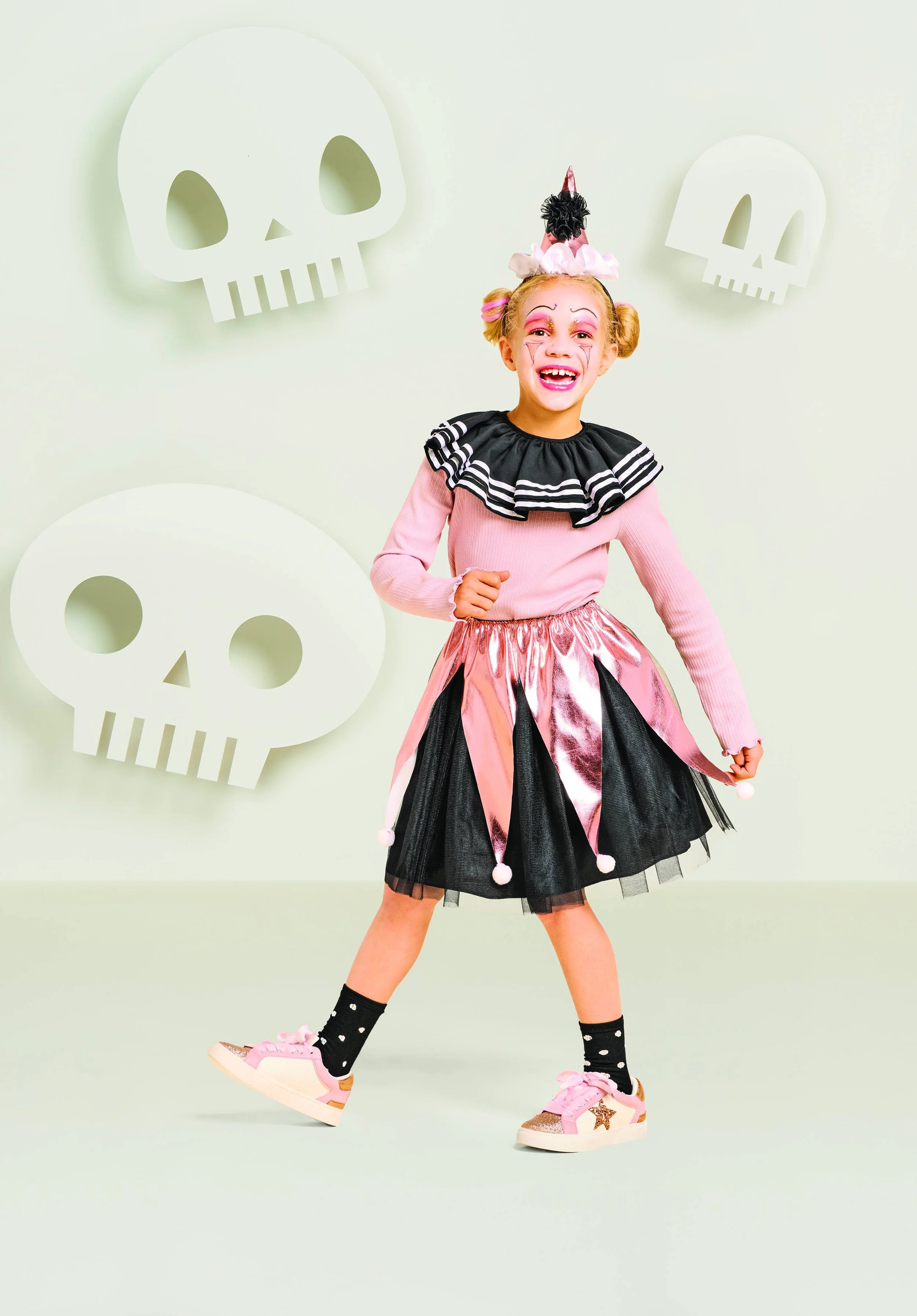 C-002662-01-155_Kids_HarlequinClown_Kit_240-11-1155.jpeg