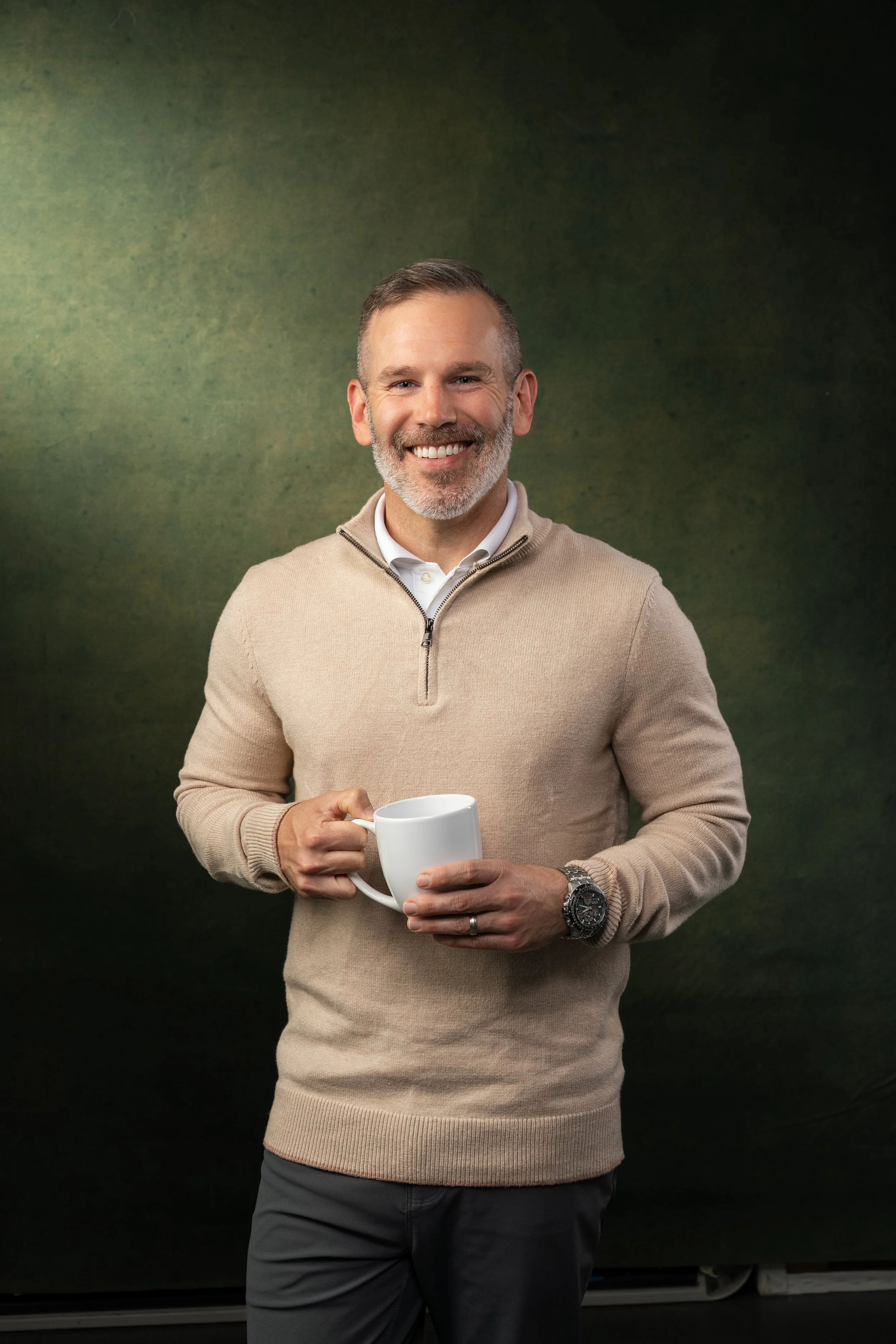 Chris Wickel, orthopedic golf specialist serving golfers over 40