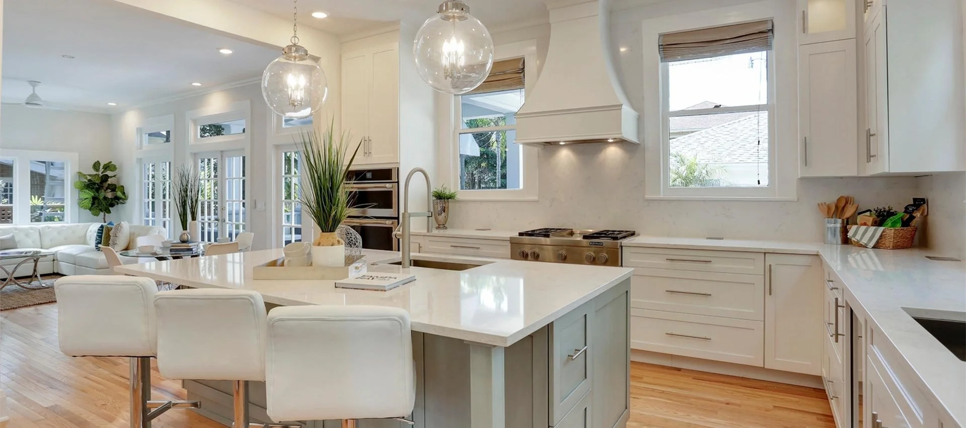 imgi_5_slide-custom-kitchen-cabinet.jpg