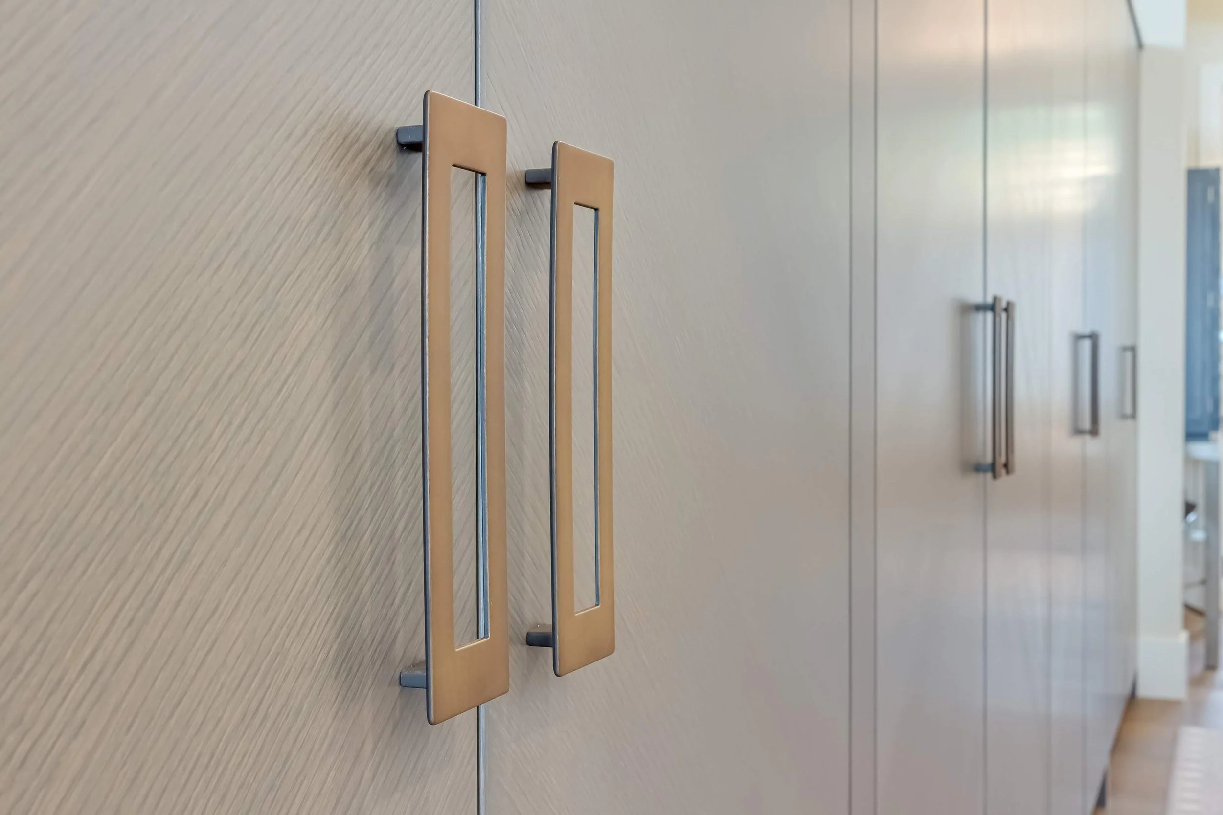 “Who Is Responsible for Interior Design in a Custom Build?”