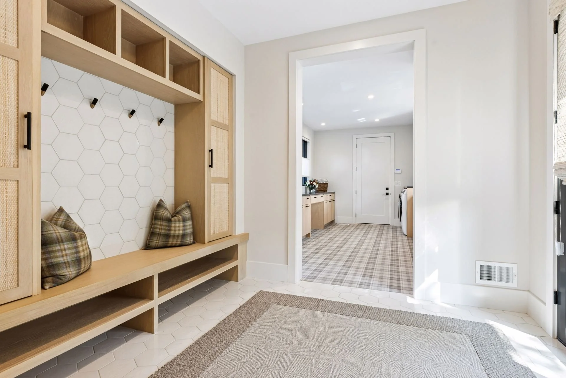 Enchanting_Mudroom - 0040.jpg