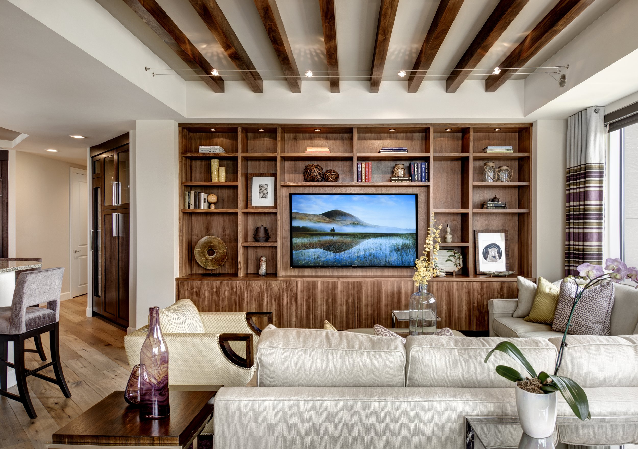 Family Room Ocean View.jpg