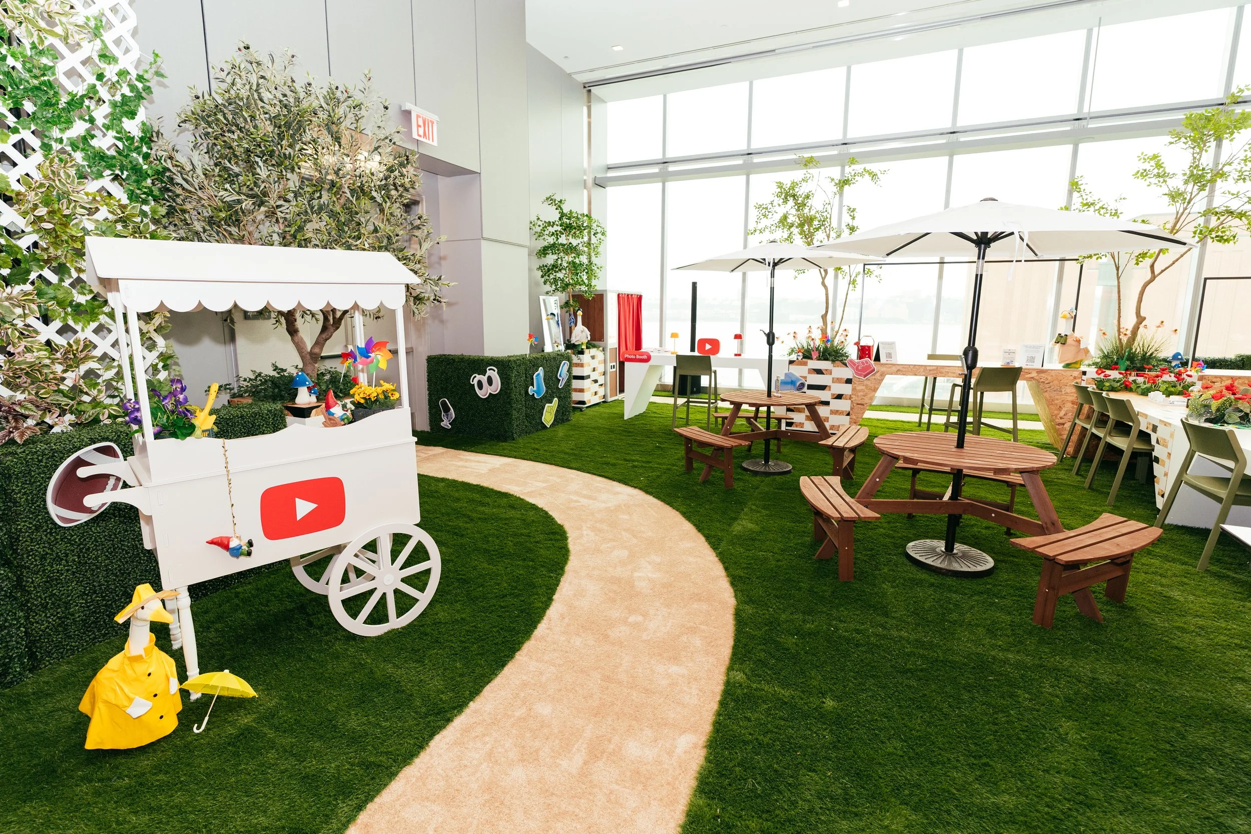 YouTube Creator Greenhouse Lounge x Fanatics Fest