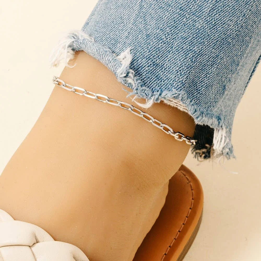 YT F jeans w anklet.jpg