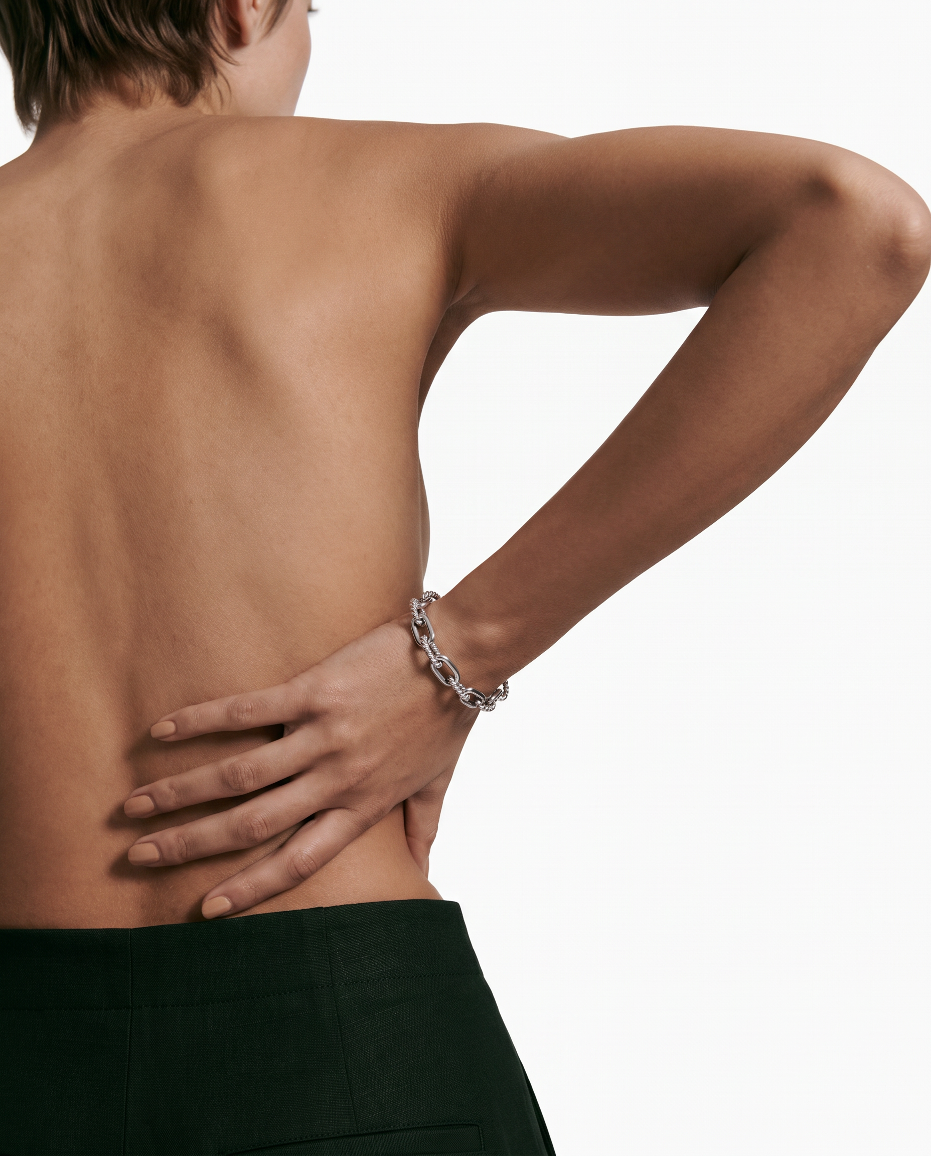 YT model back view.png
