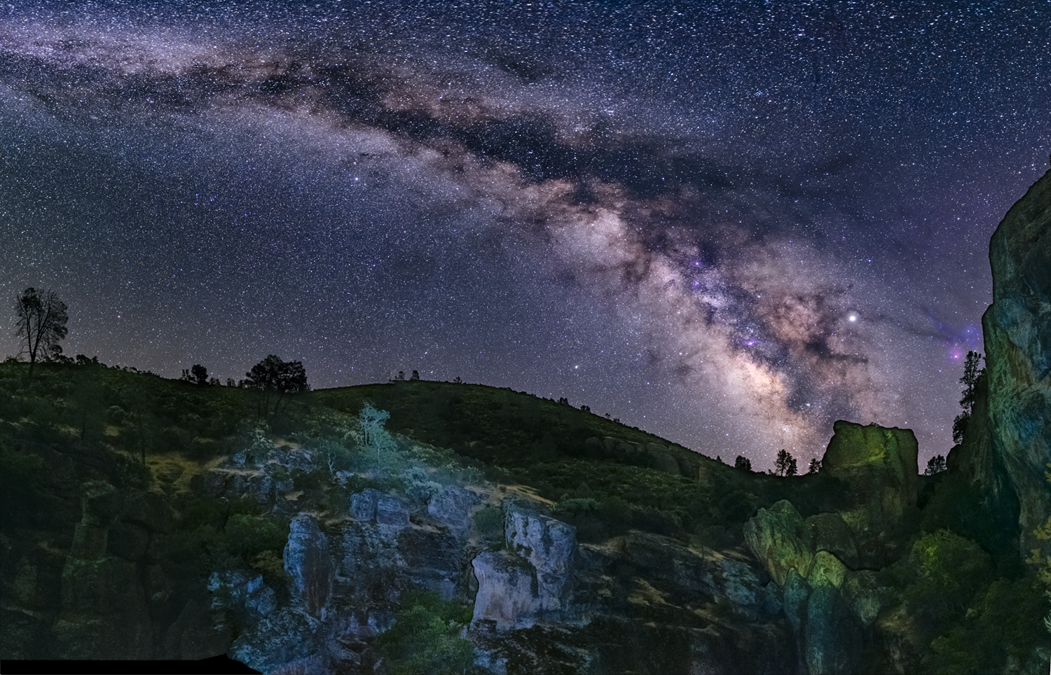 pinnicale_pano-Comp1.png