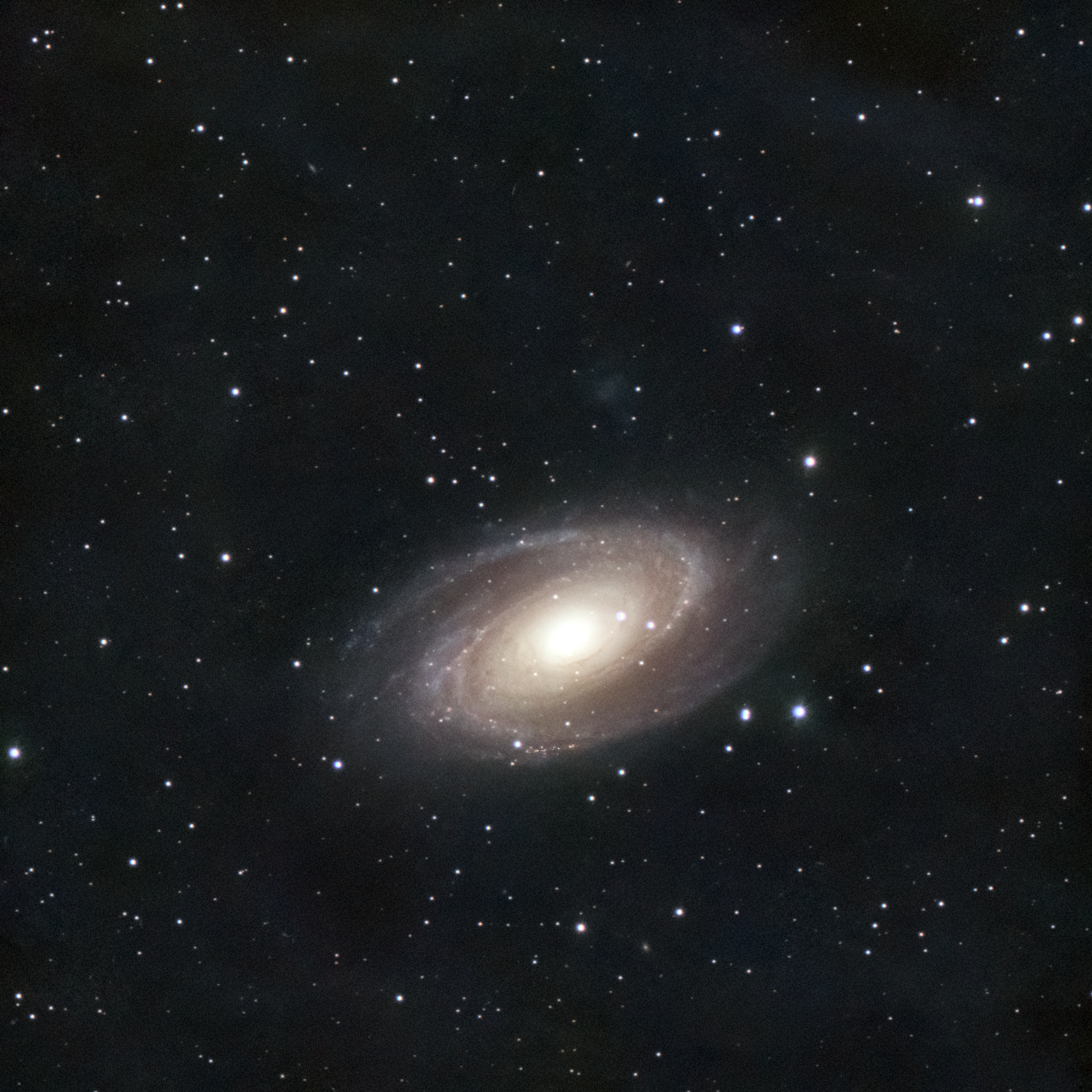 M81b.png