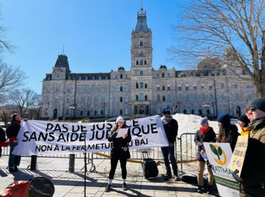 Des citoyen·nes et des organismes inquiets dénoncent la fermeture imminente du bureau d’aide juridique en immigration de Québec