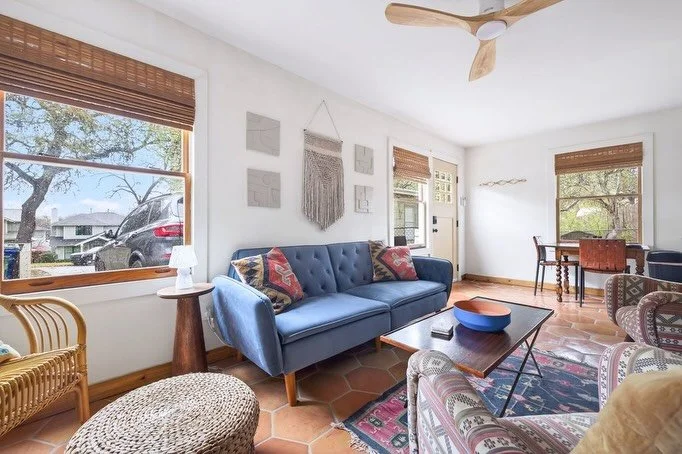 We had so much fun designing this Rosedale garage studio conversion. The owners opted to utilize an existing space to start generating income through @airbnb. What was once garage storage has become a sweet casita in the heart of Austin, Texas❤️ SWIP