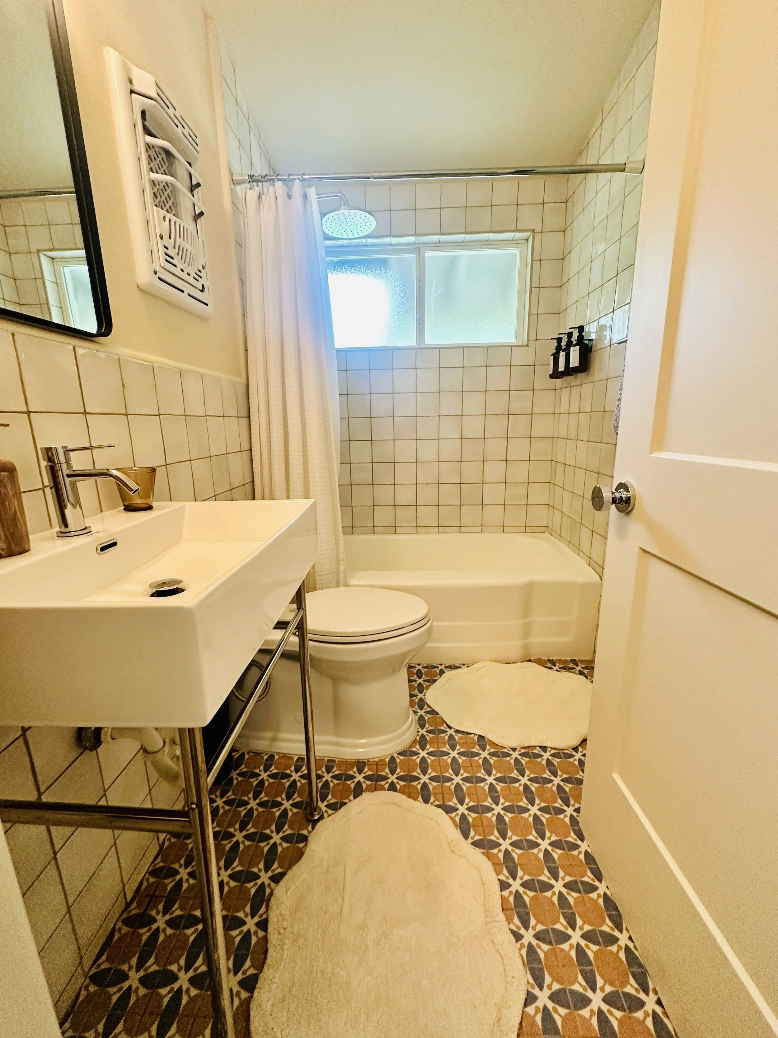 Vintage Funky Luxe Bathroom Enfield