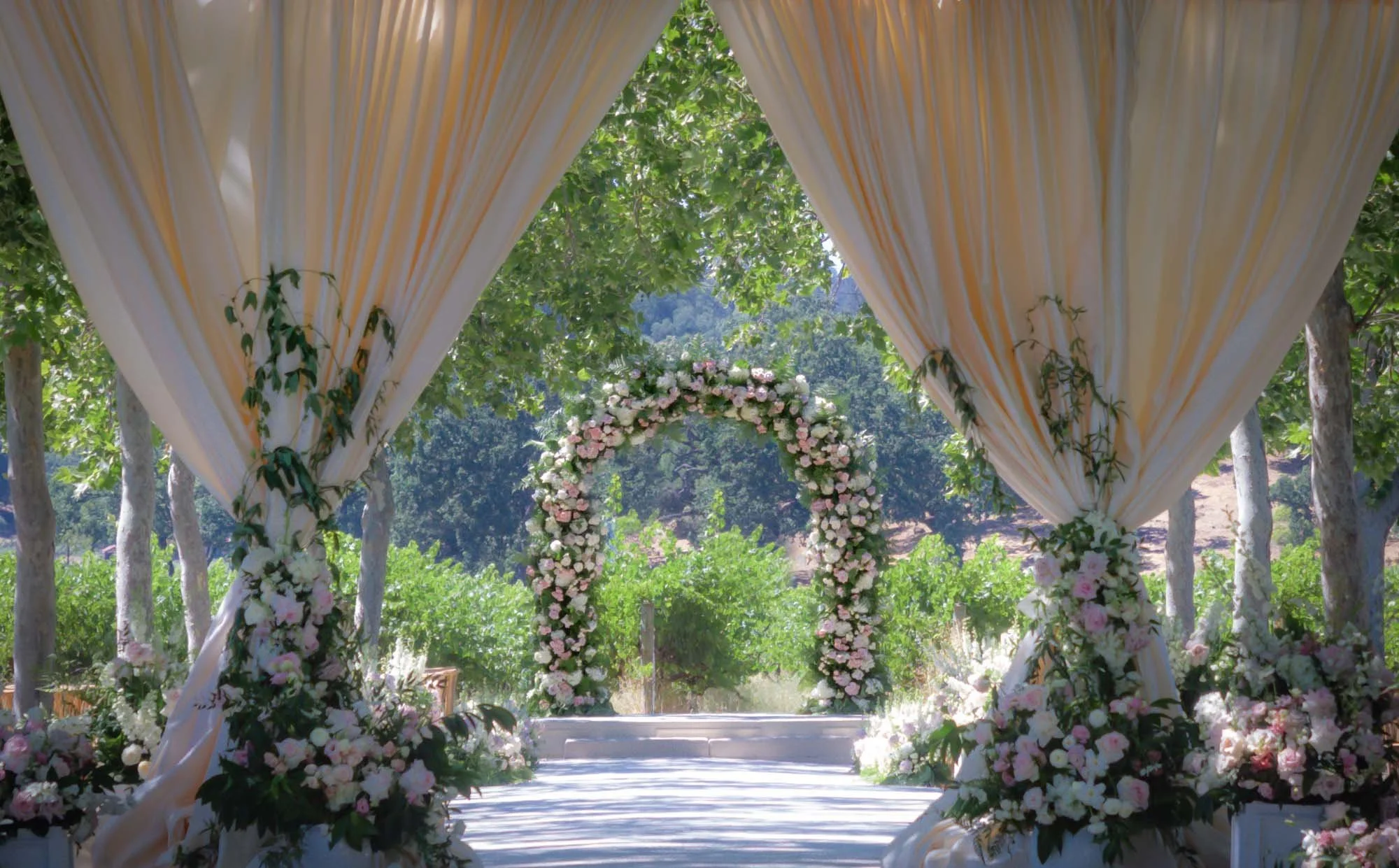 Cole Drake Events Napa Private Estate Wedding Beaulieu Garden Weddings 6 (5).jpg