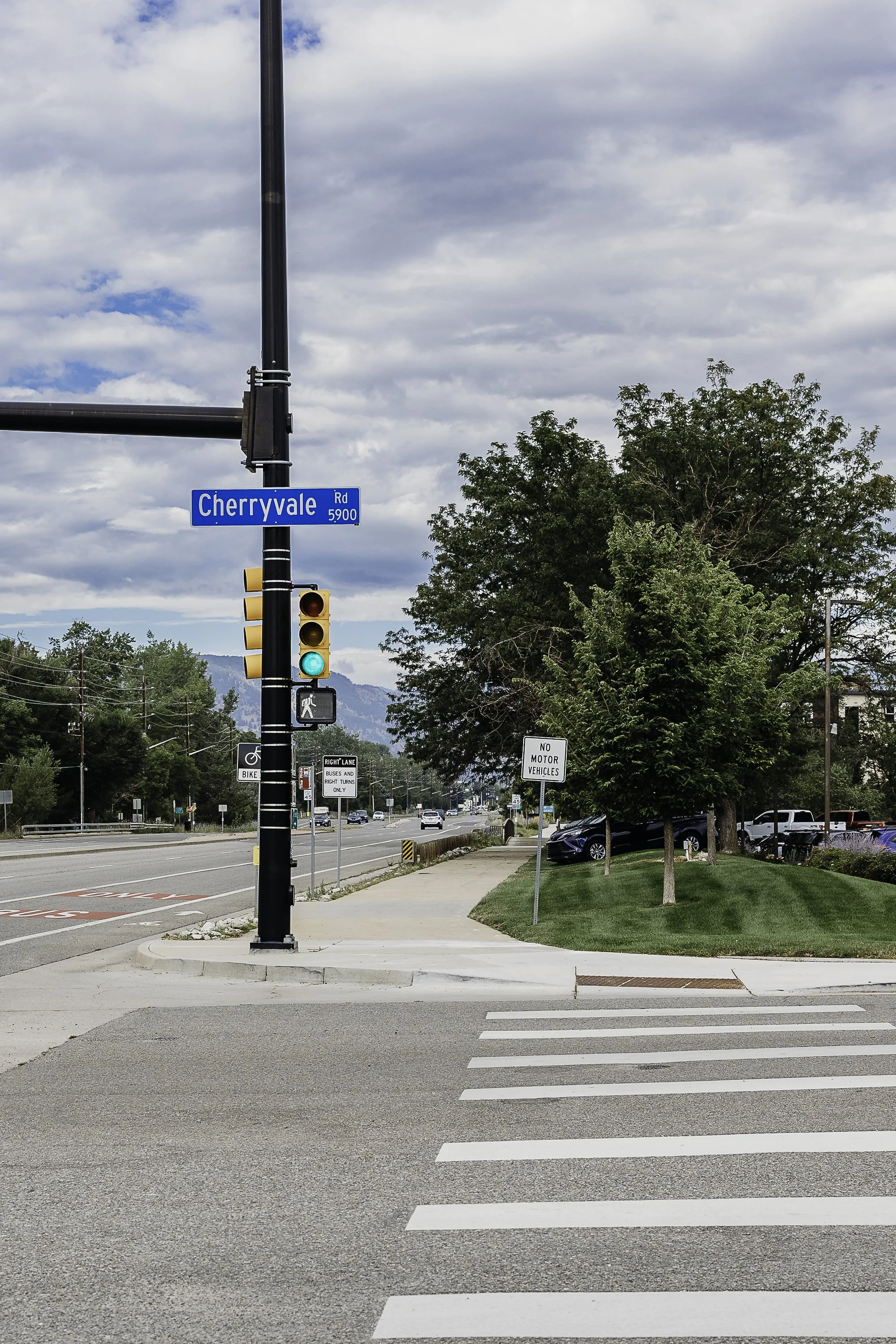 28th Ave Reconstruction (28th to Cherry vale Rd on Arapahoe. Boulder) 
General Contractor - Asphalt Specialties 
Concrete Contractor - Delta Concrete Services
Scope - ADA, Curb & Gutter, Sidewalk Upgrade 