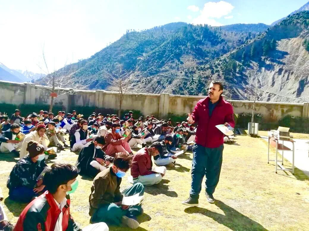 Zubair Torwali With Students in Pakistan