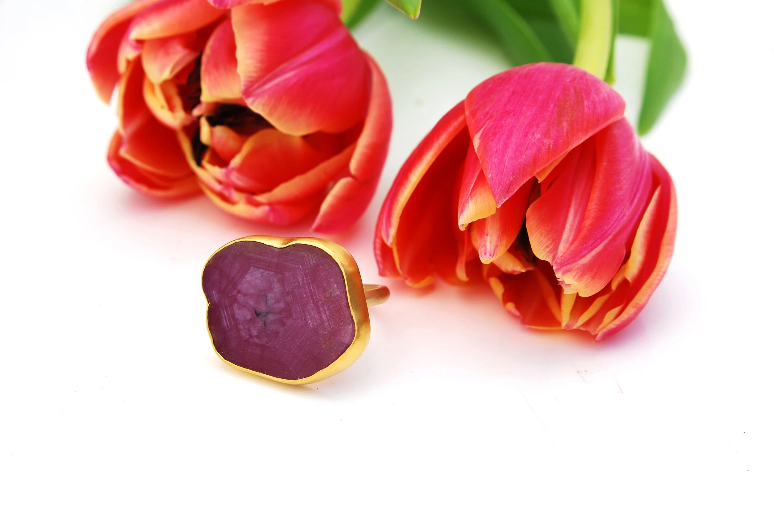 Star ruby slab ring and tulips 