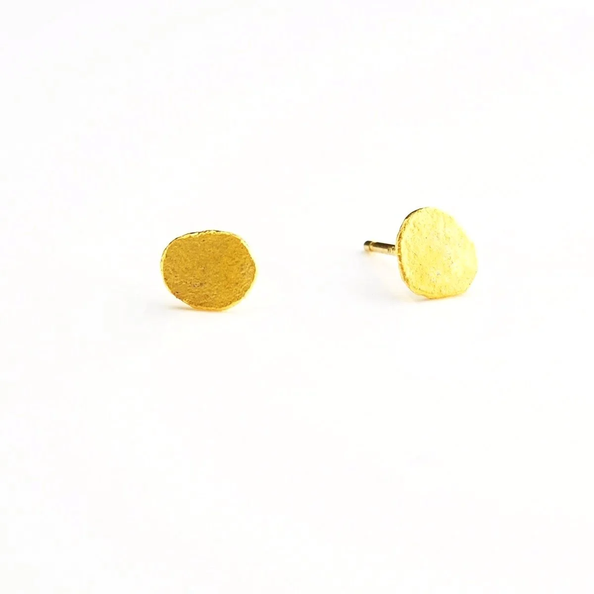 5mm, 4mm, or 2.5mm 24k gold hammered everyday earrings studs with 18k posts