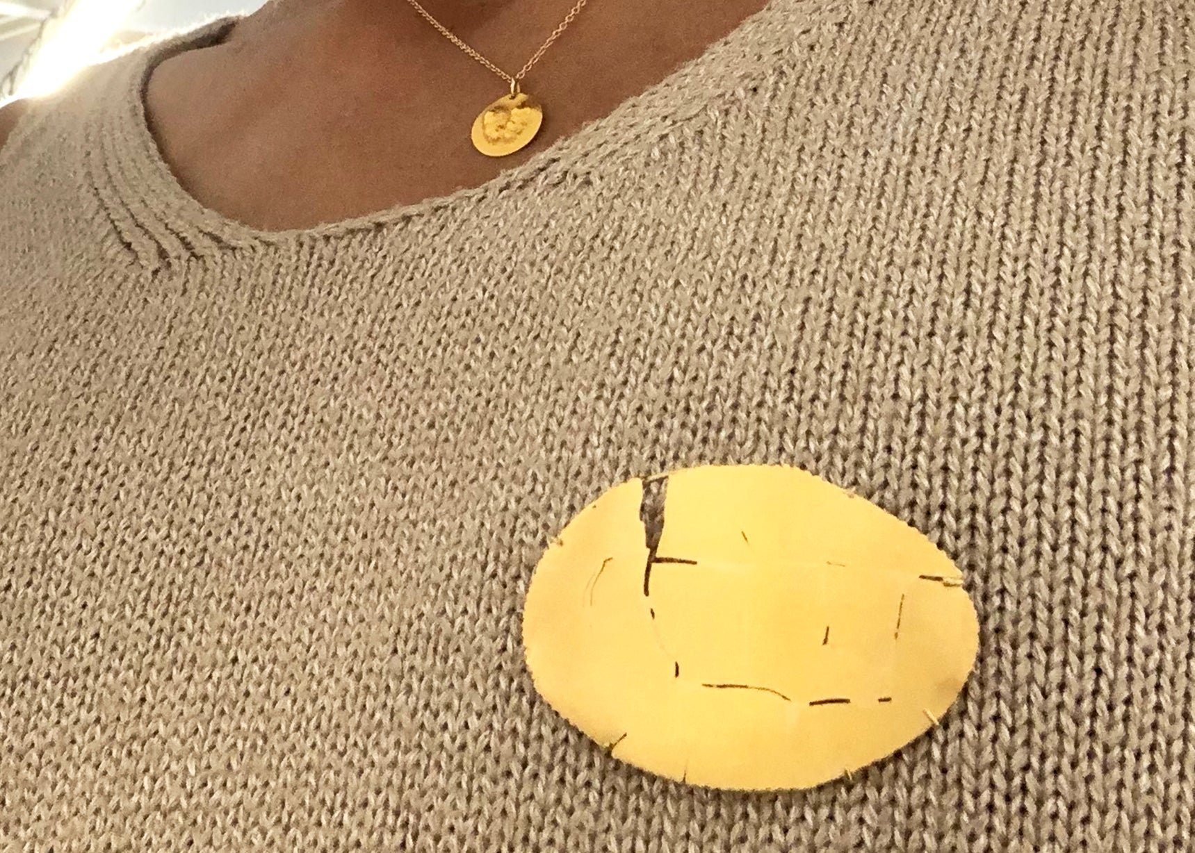 Self-portrait in gold 