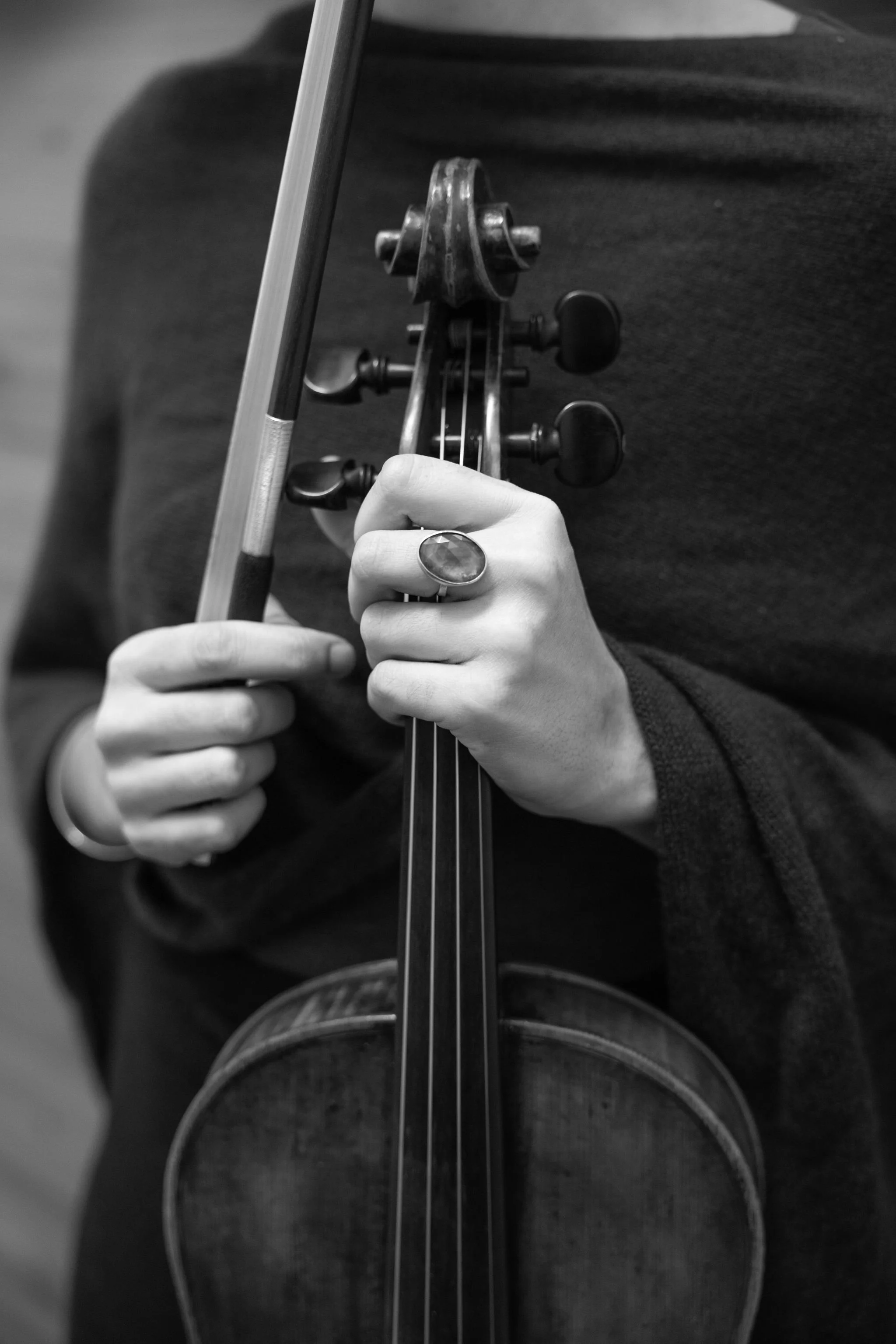 Meena with viola and ring