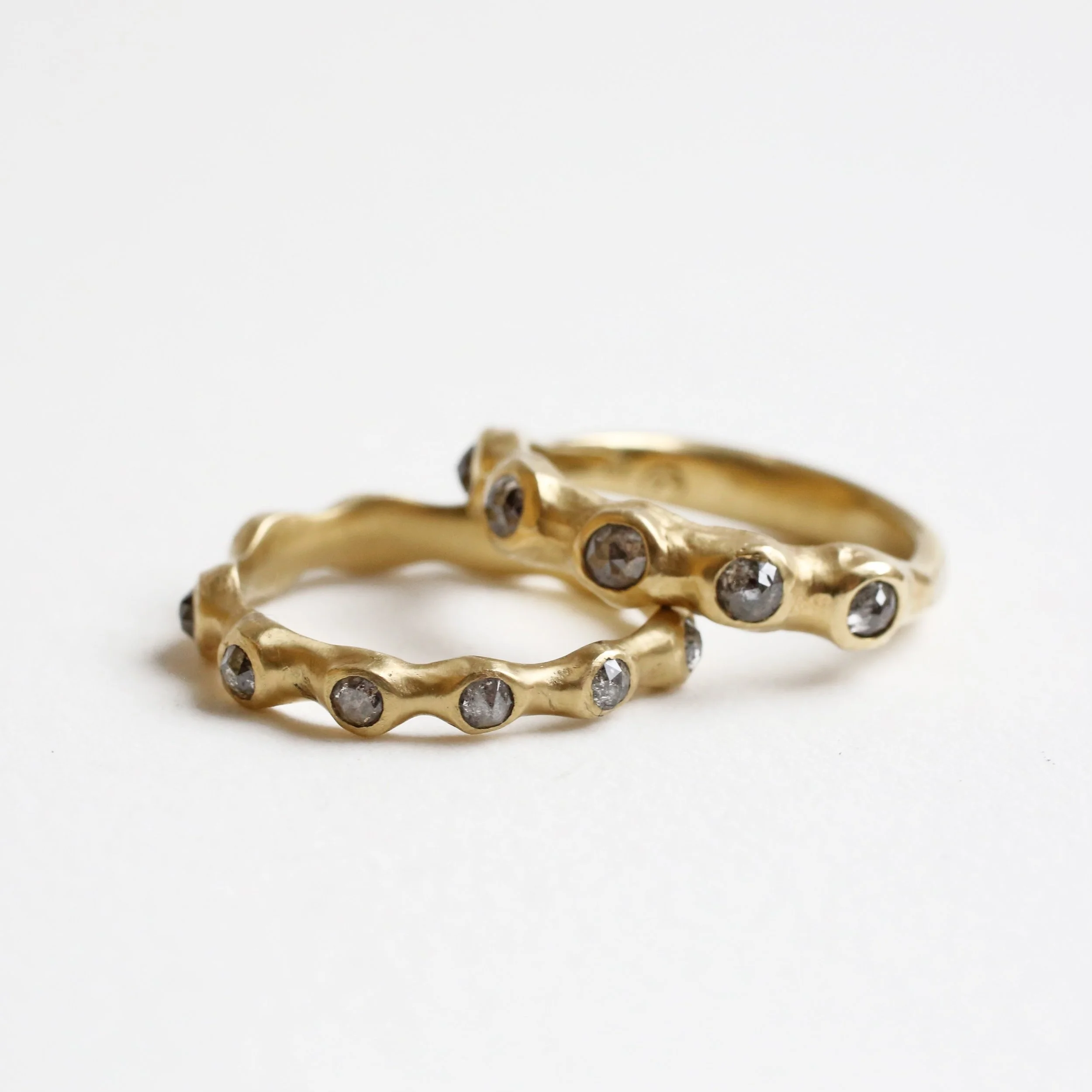 Barnacle Ring with Grey Diamonds