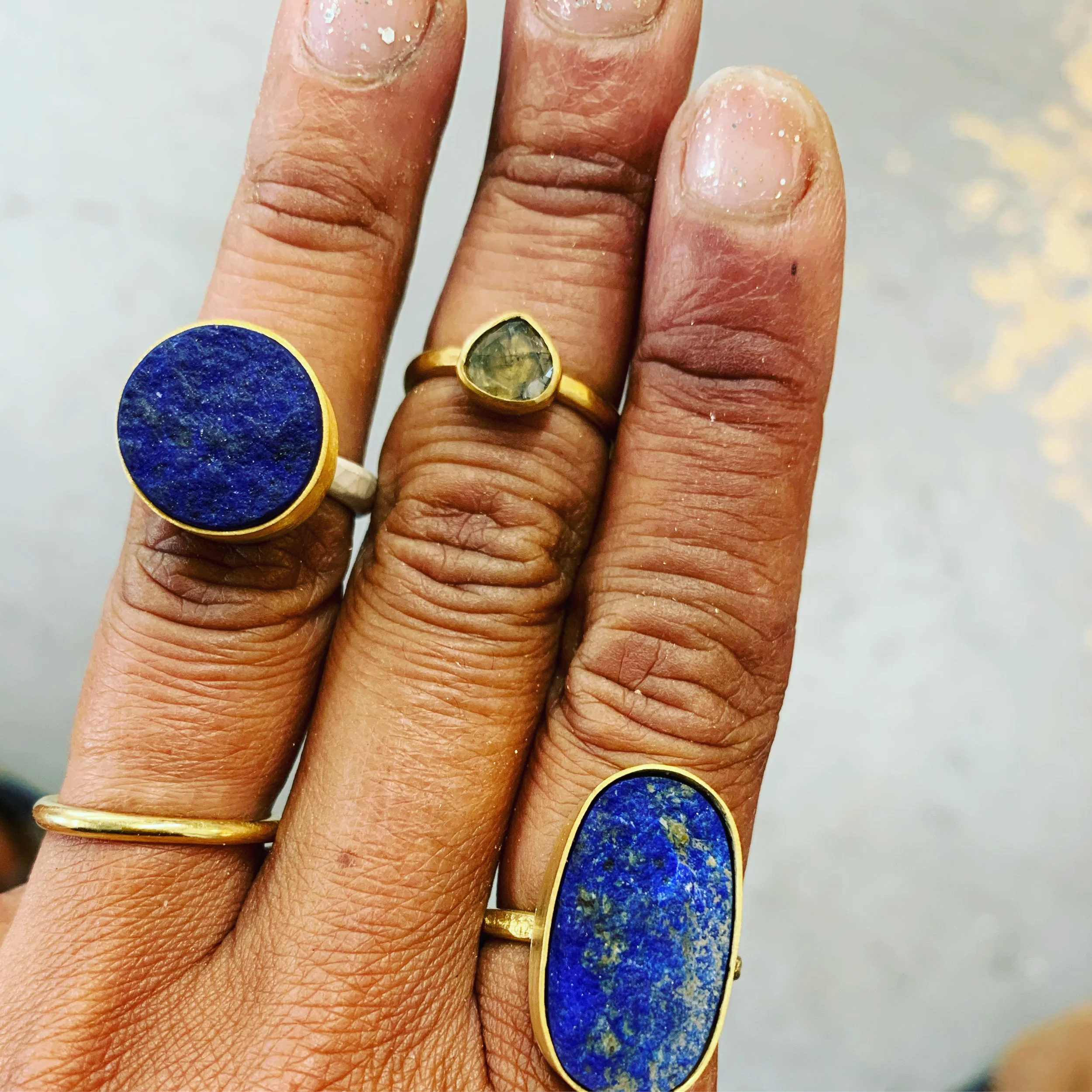 Blues (unset rough top lapis)