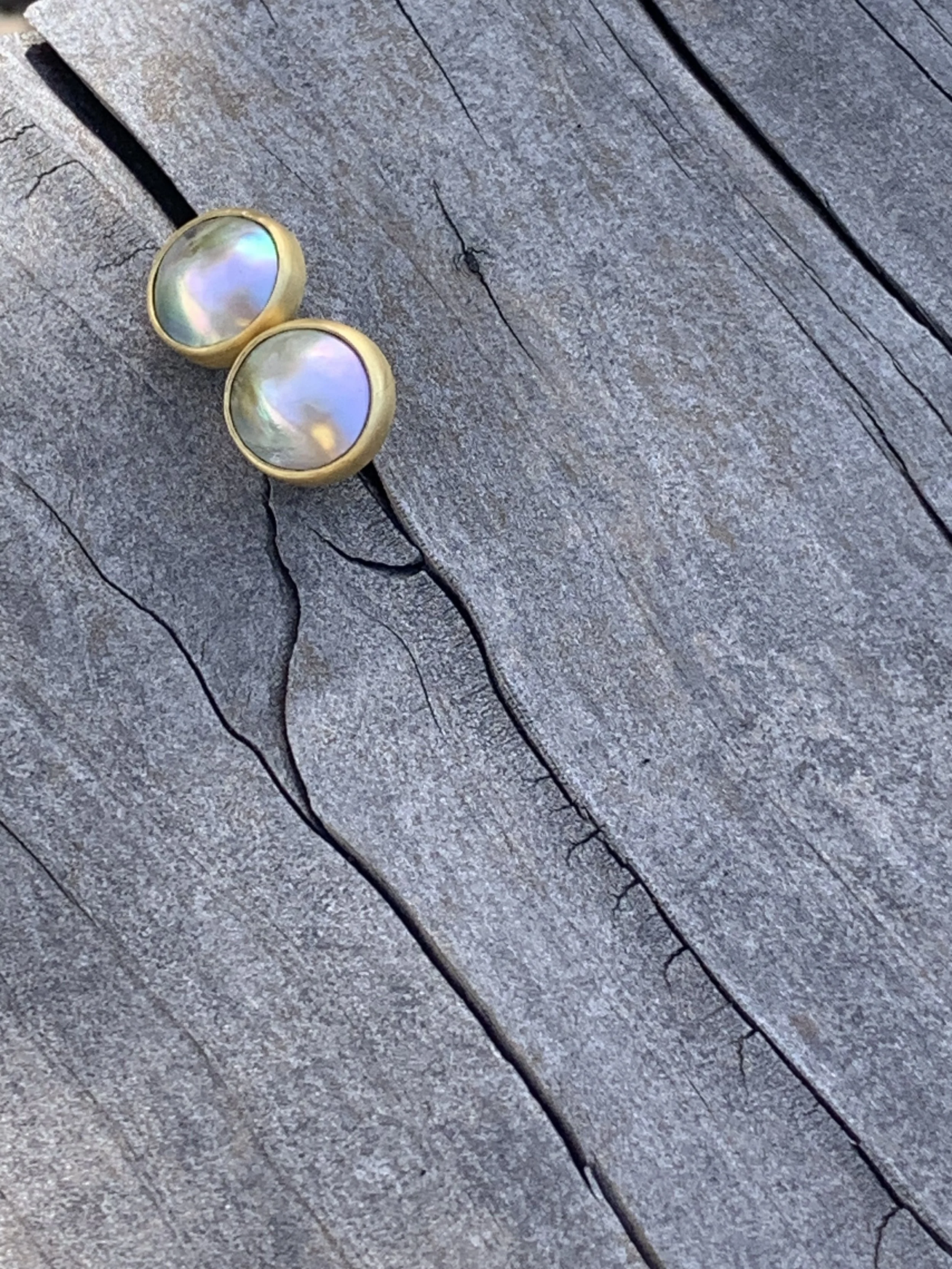 Mabe pearls