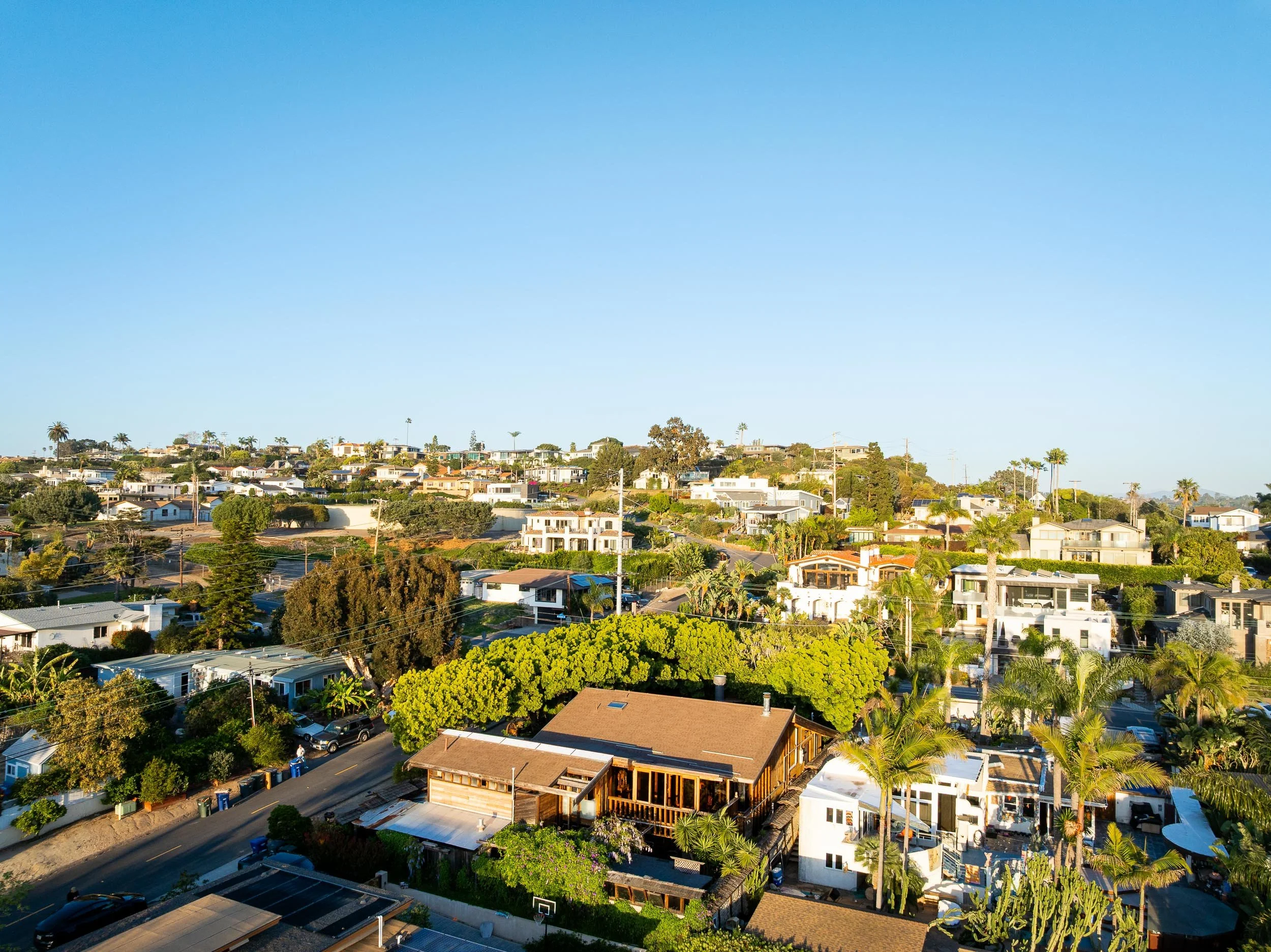 353 Glenmont Dr - WEB + MED RES-58.jpg