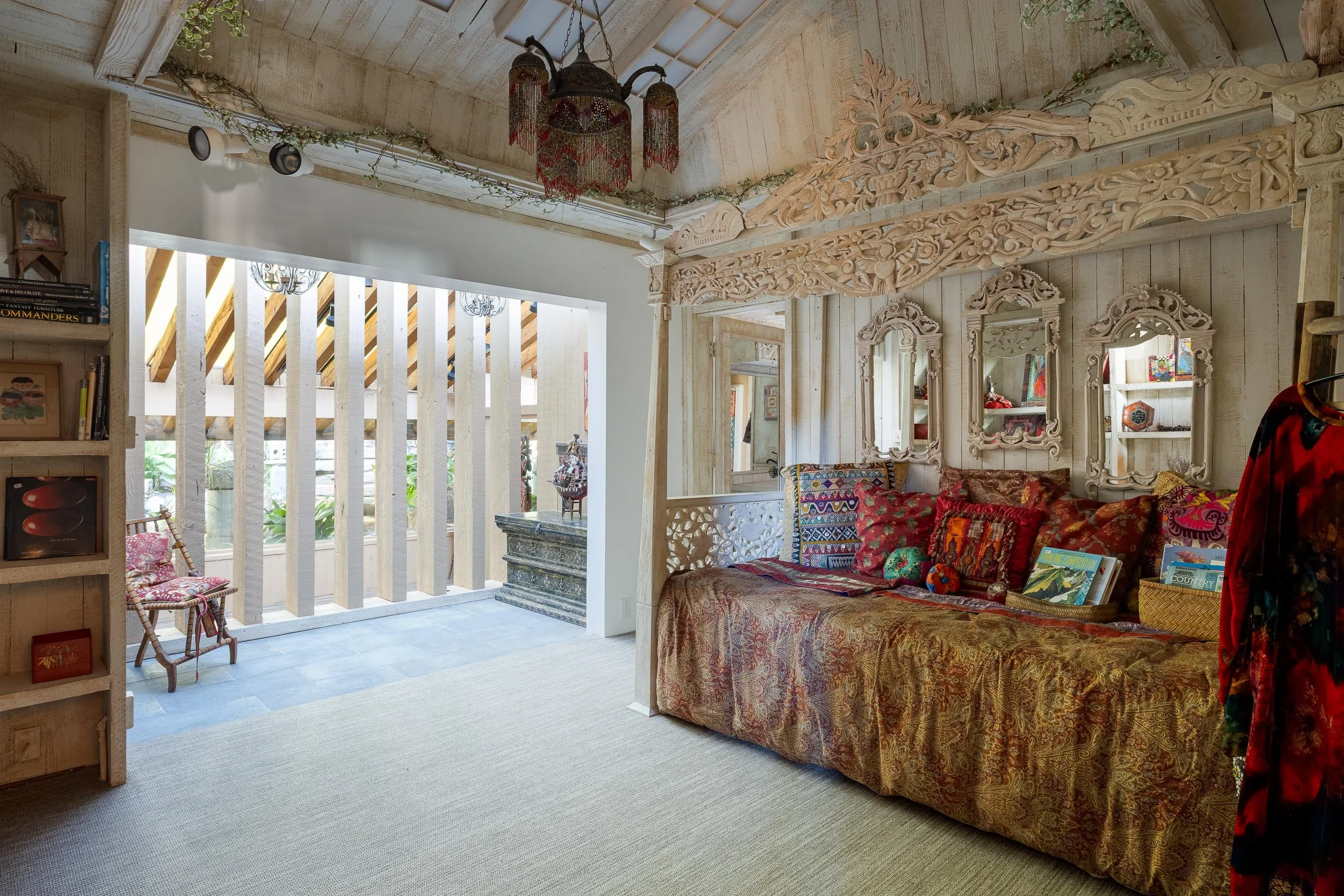353 Glenmont Dr - WEB + MED RES-26.jpg
