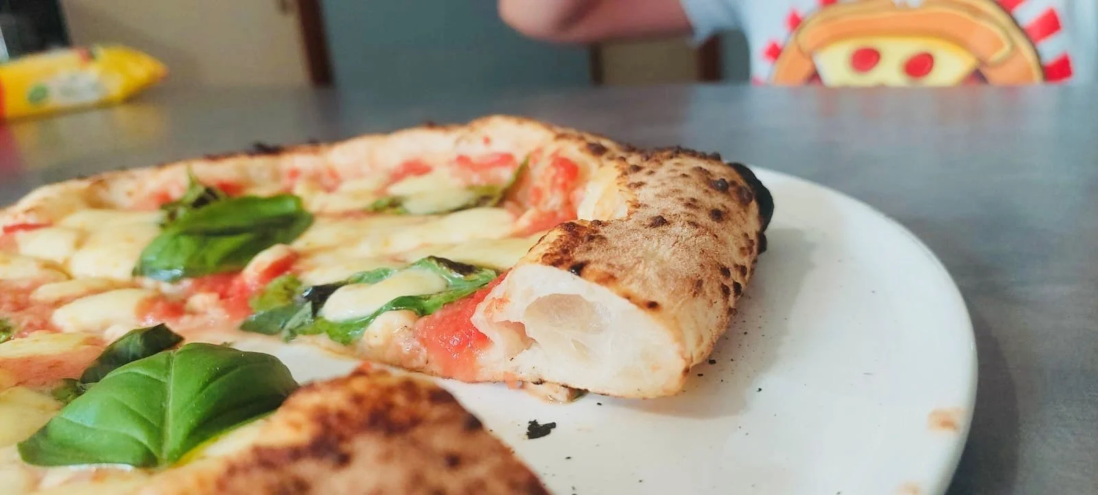 Cut Margherita.jpg