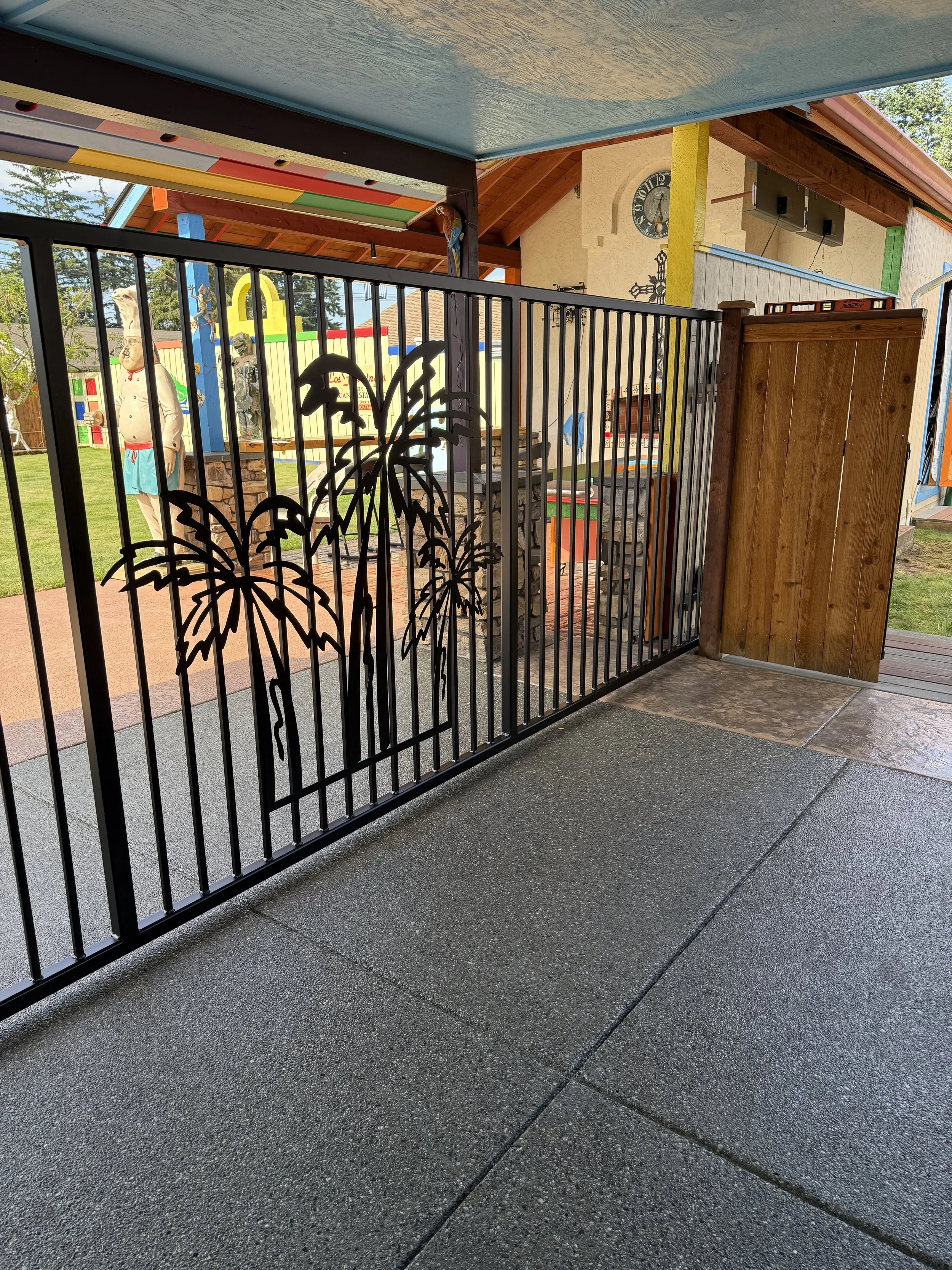 custom gate palm 2.jpeg
