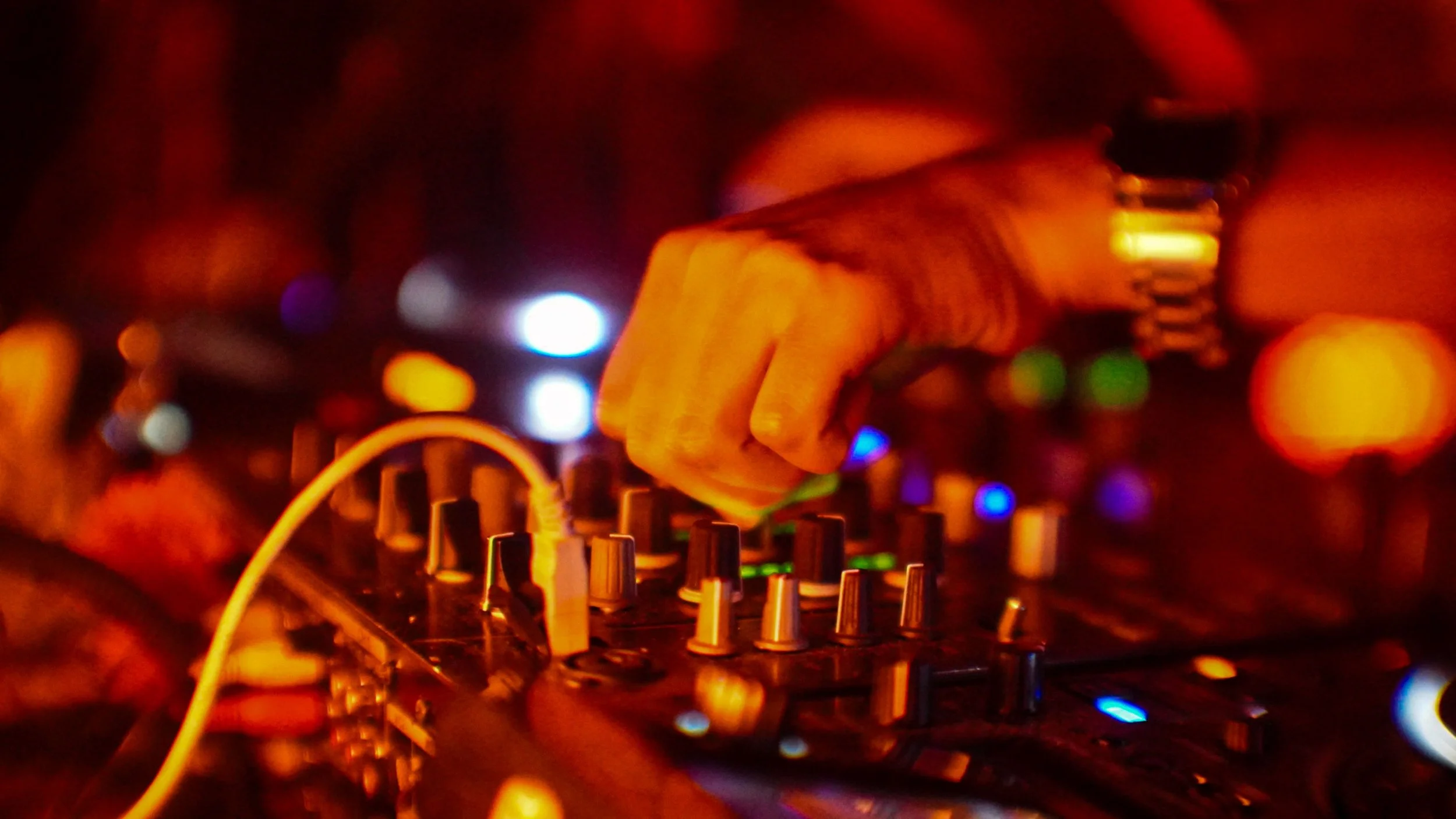 DJs Who Won’t Stop the Beat