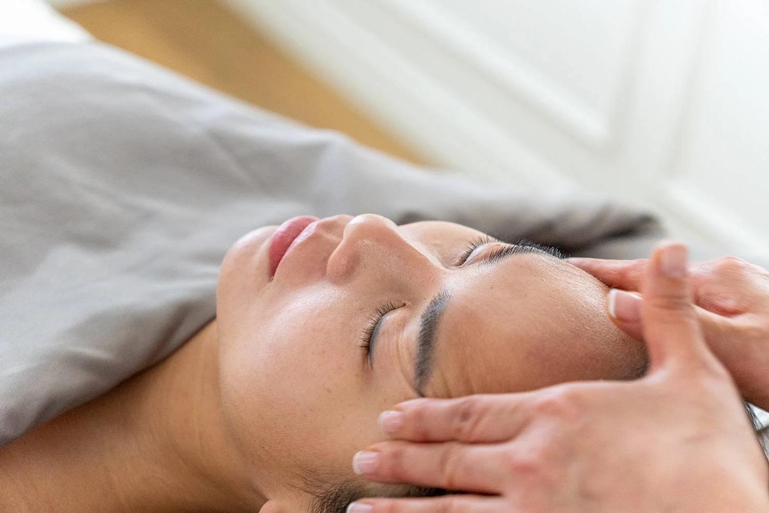 best-facial-vancouver-bc-lumiere-lifting-method_0206.jpg
