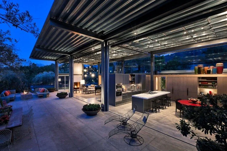 Santa Barbara Residence cost estimator