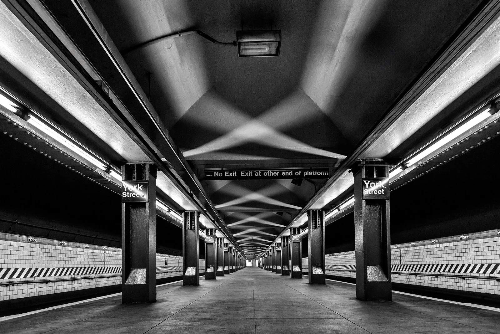 20160117_York Street Subway Station.jpg