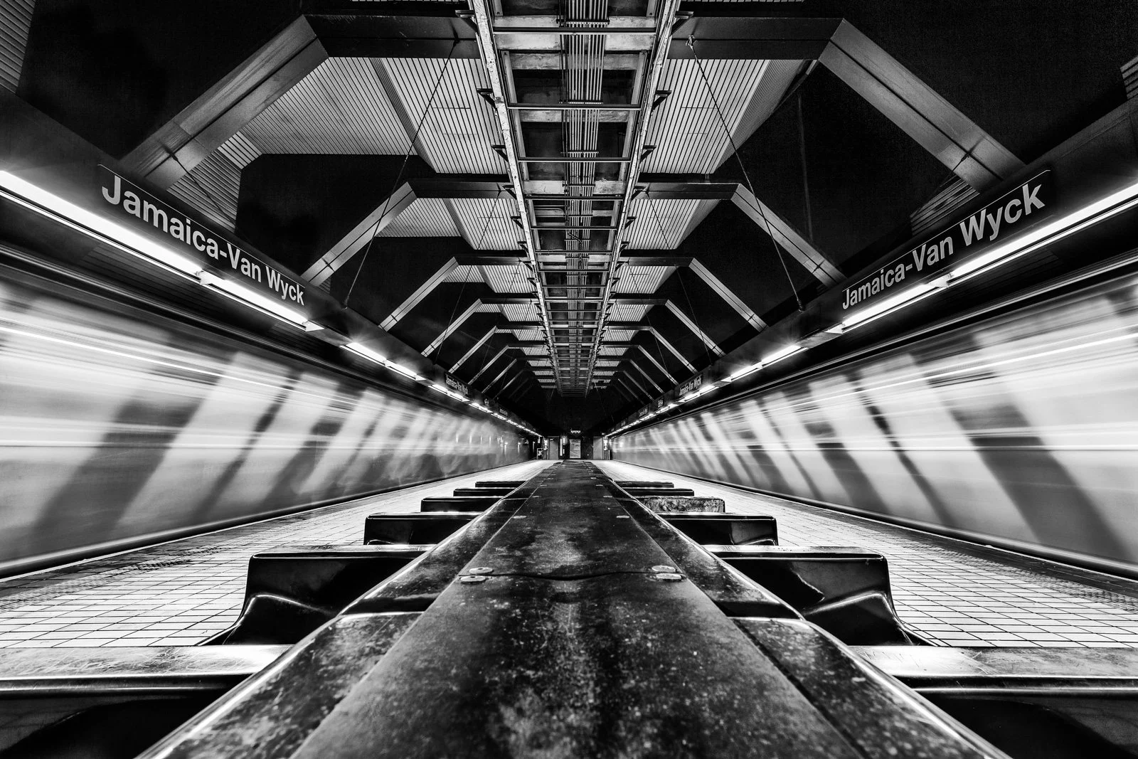 20160714_Jamaica-Van Wyck Subway.jpg