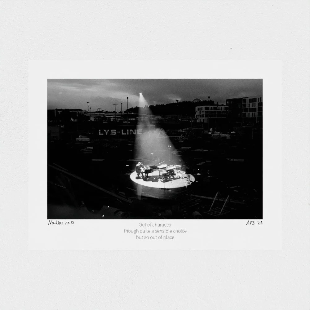 prodigi-GLOBAL-HGE-6X8-papertype_hge-substrateweight_310gsm-4.jpg