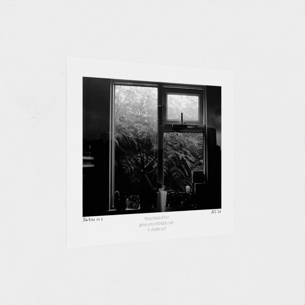 prodigi-GLOBAL-HGE-6X8-papertype_hge-substrateweight_310gsm.jpg