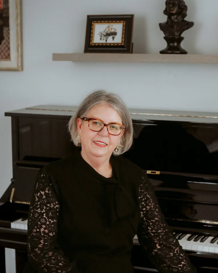 Amanda in the TwelveTones studio