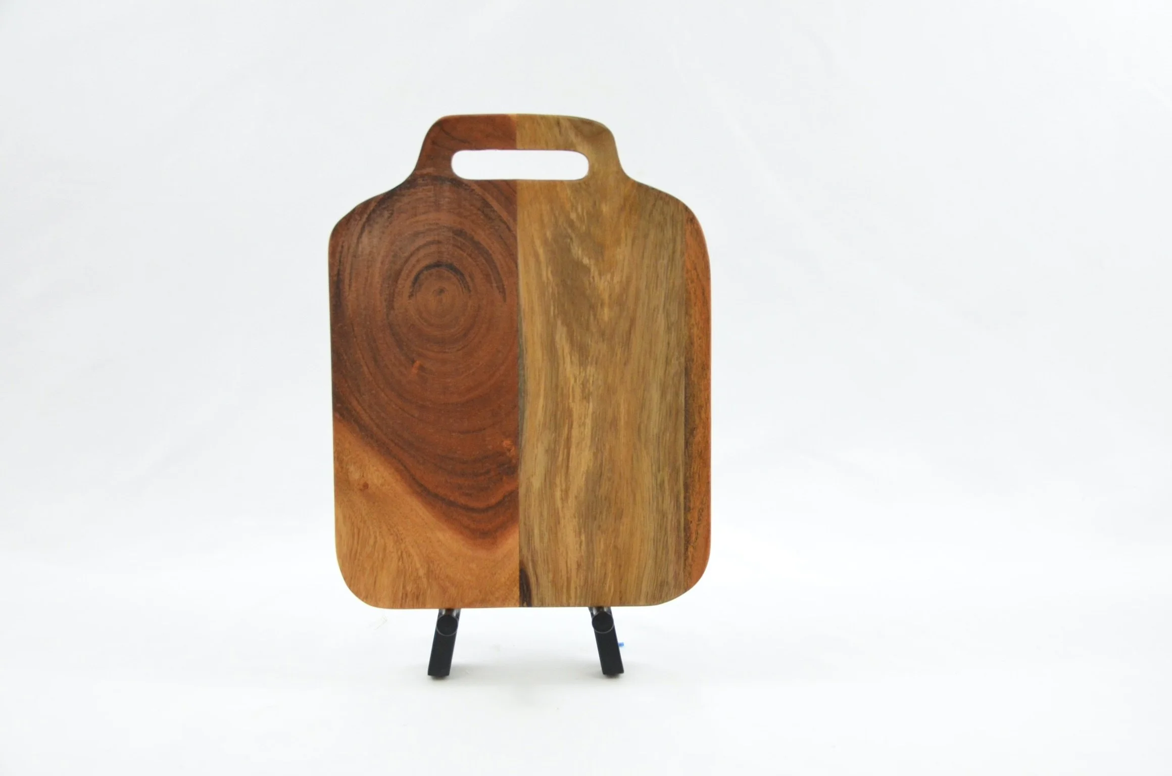 Ocean-Spiral-handcrafted-wood-serving-chacuterie-board-green-resin-art-Sacramento-eldoradohills-Gloriah-Jackson.jpg