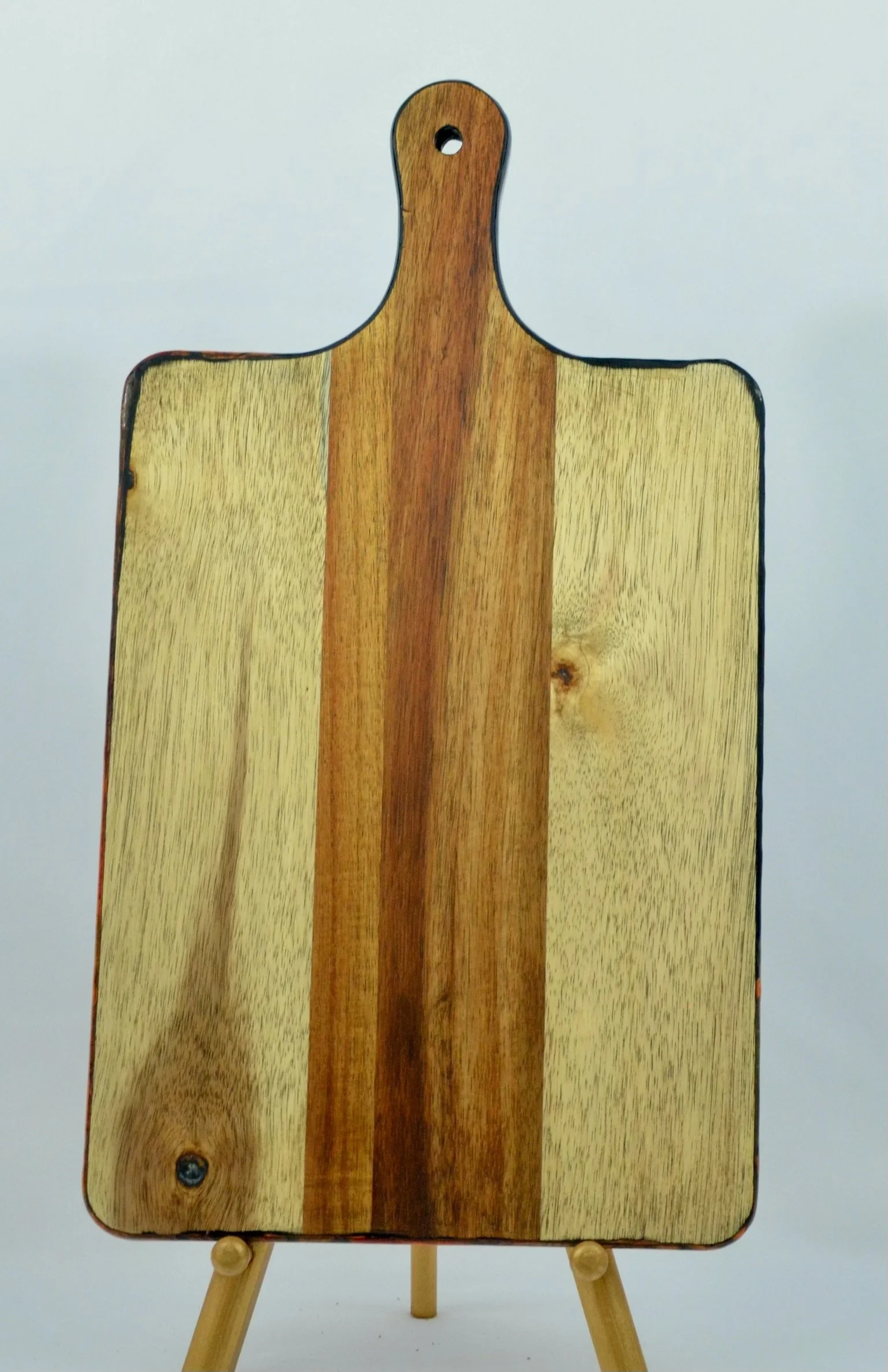 Molten-Sky-handcrafted-wood-serving-chacuterie-board-green-resin-art-Sacramento-eldoradohills-Gloriah-Jackson.jpg