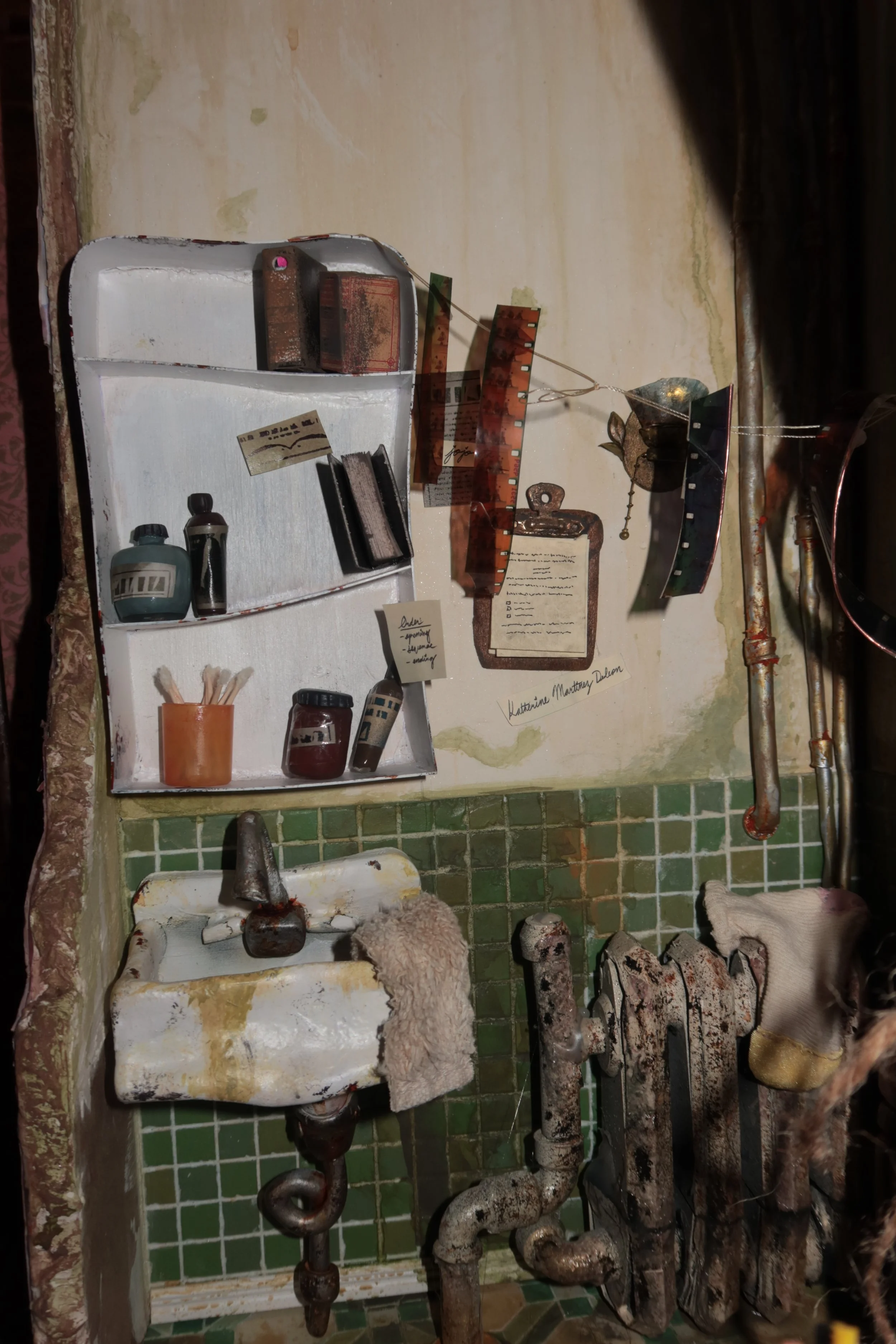Bathroom_set_still.JPEG