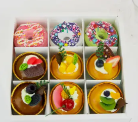 Coconut Macarons 1.4.png