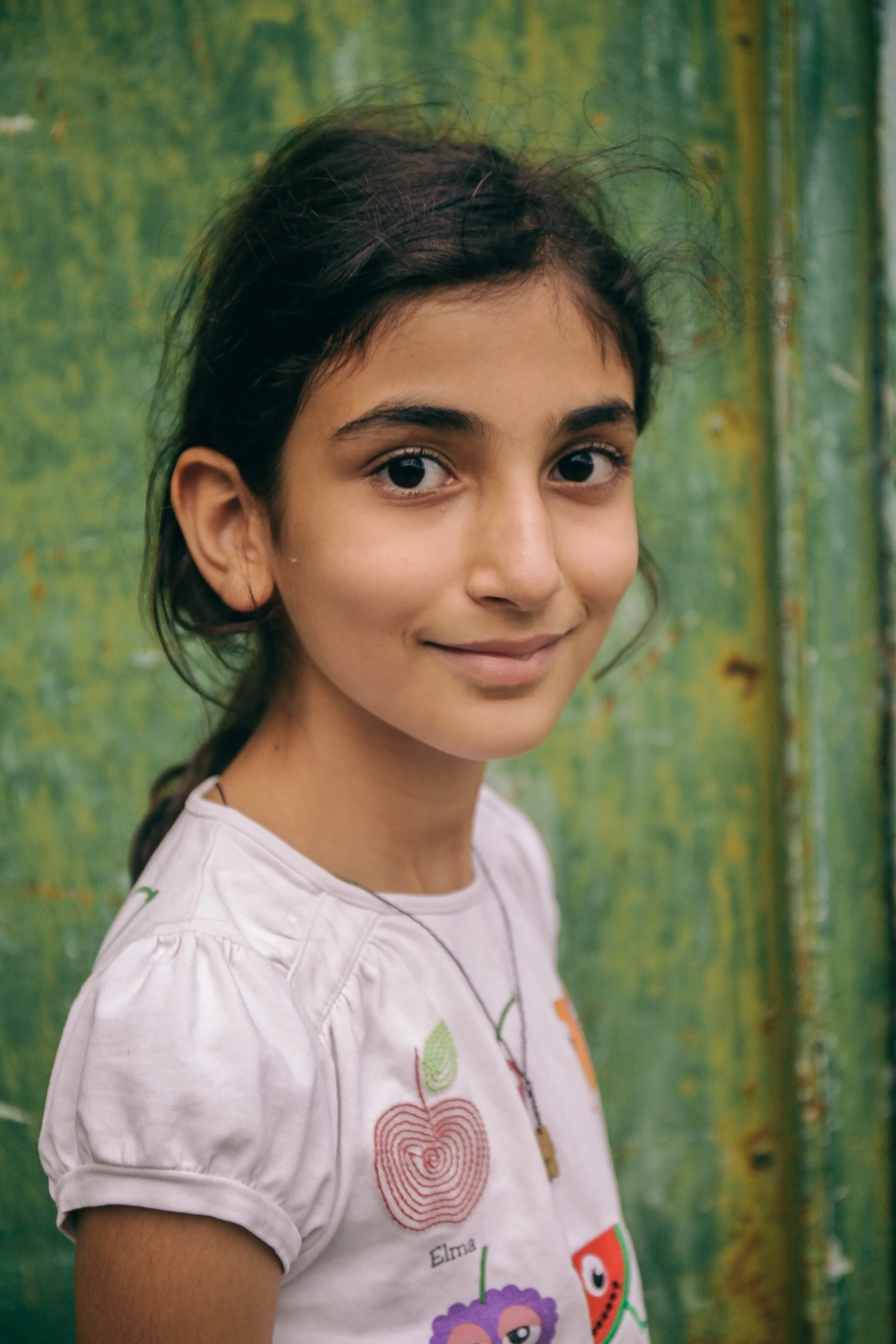 girl-portrait-in-georgia_21077035510_o.jpg